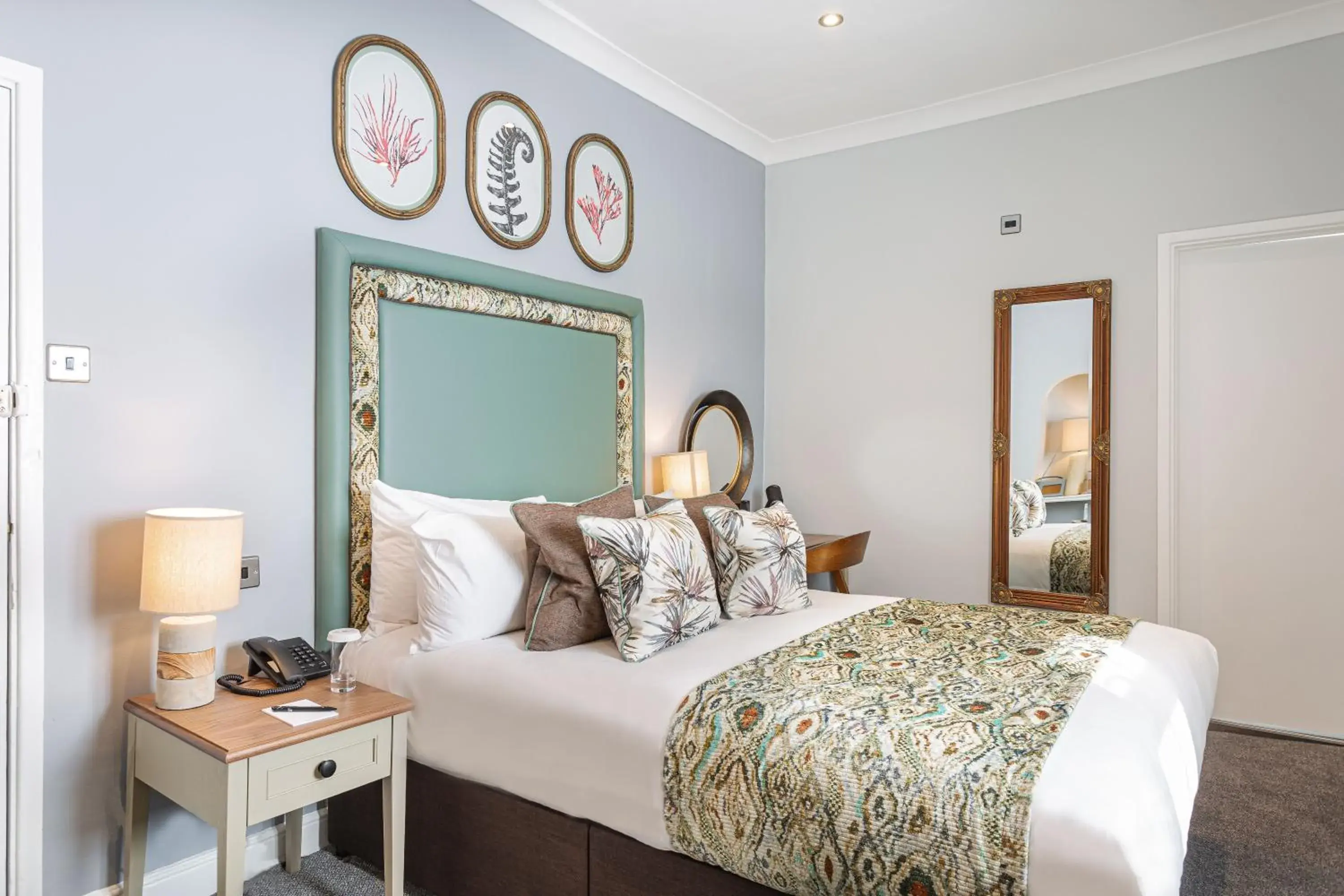 Classic Double Room in The Manor Coastal Hotel & Inn, Blakeney - The Coaching Inn Group Classic Double Room in The Manor Coastal Hotel & Inn, Blakeney - The Coaching Inn Group