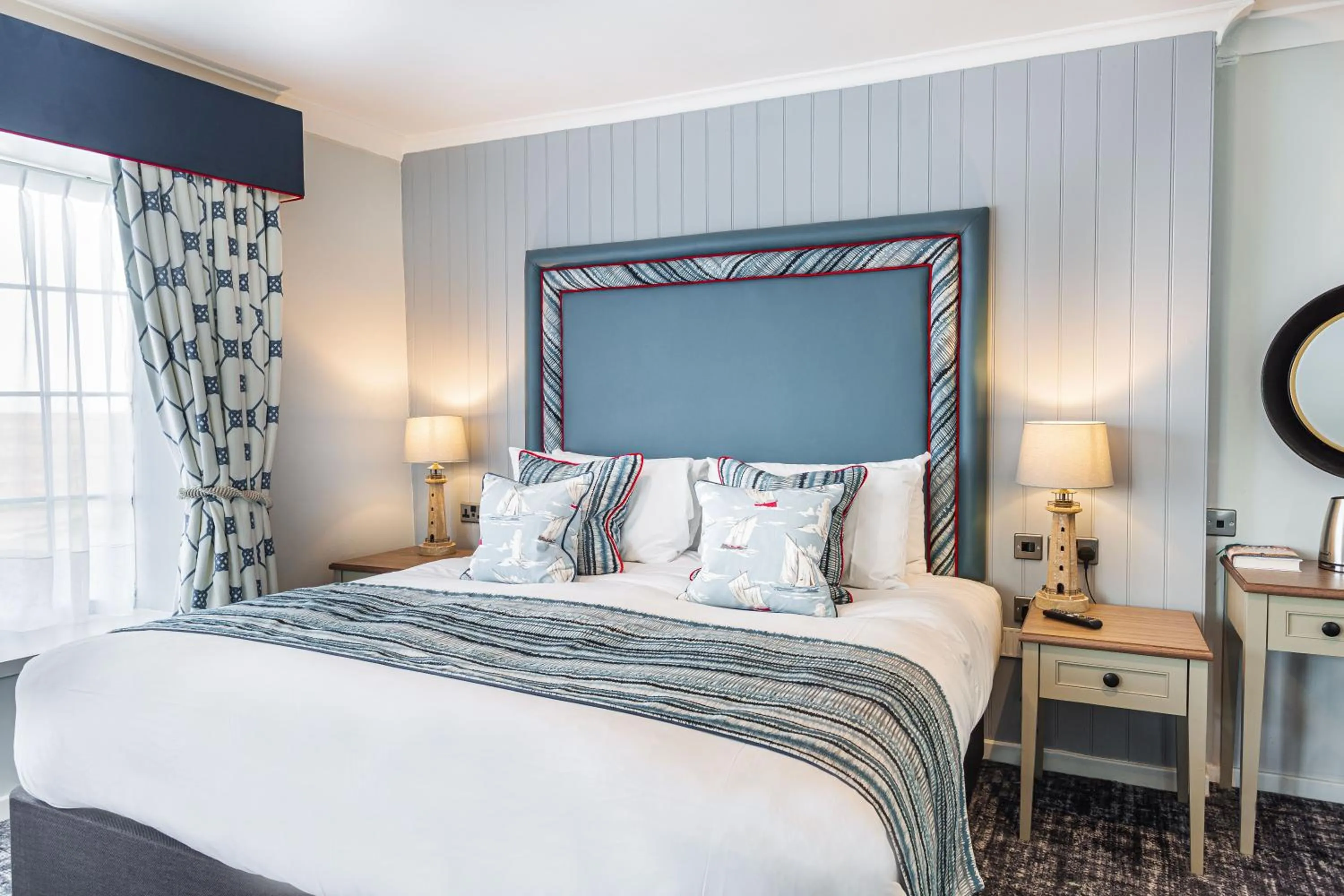 Bed in The Manor Coastal Hotel & Inn, Blakeney - The Coaching Inn Group