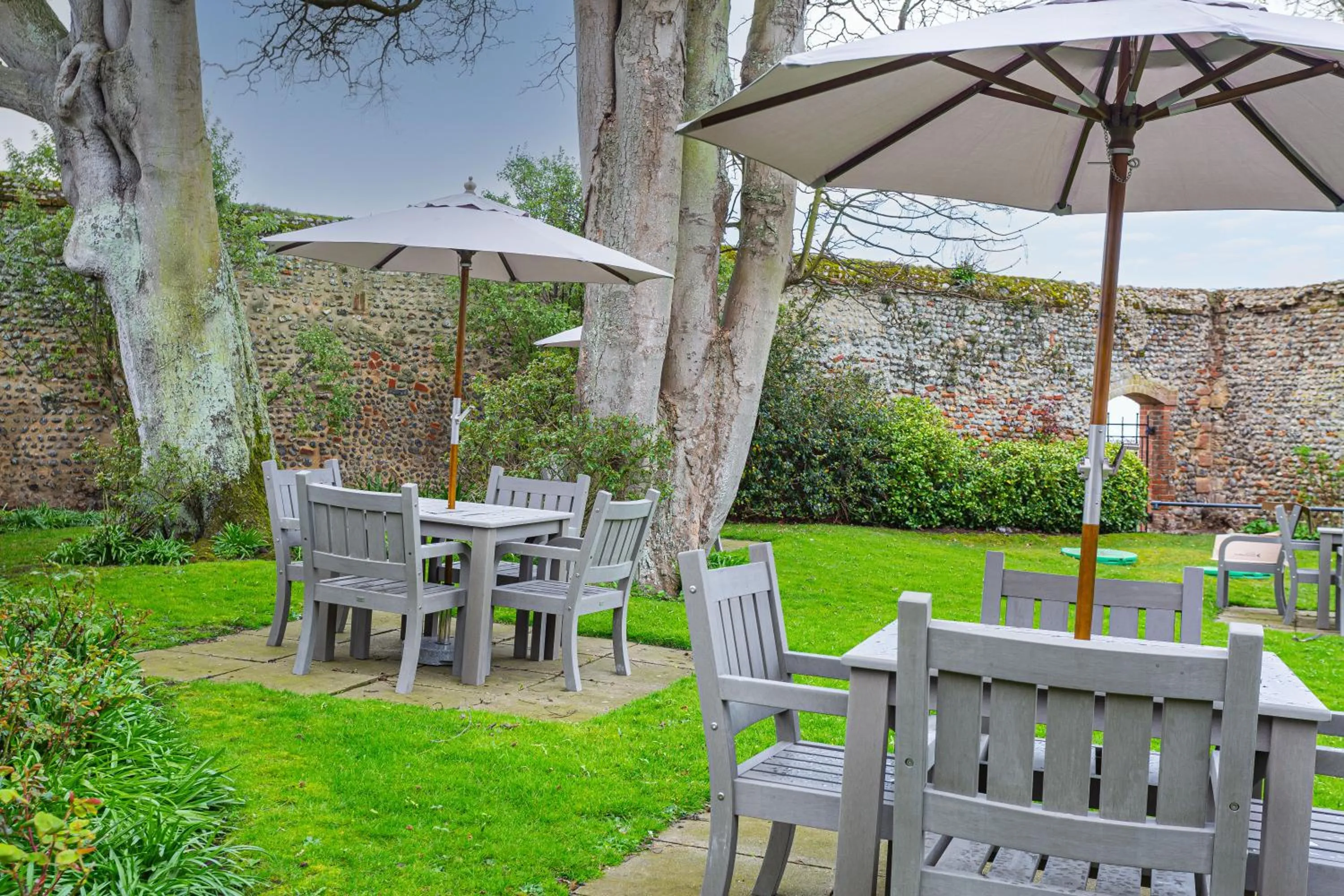 Garden in The Manor Coastal Hotel & Inn, Blakeney - The Coaching Inn Group