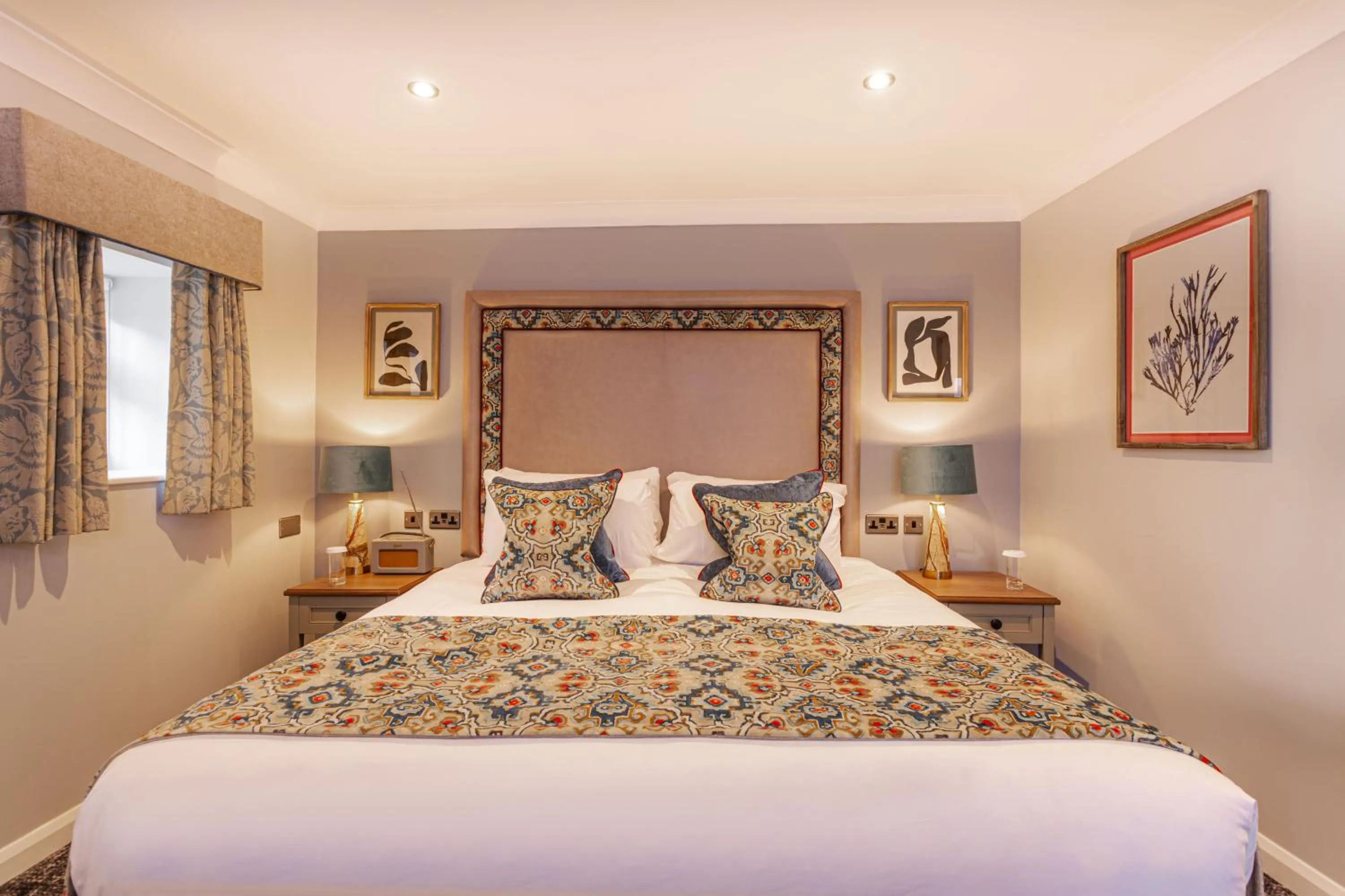 Bed in The Manor Coastal Hotel & Inn, Blakeney - The Coaching Inn Group