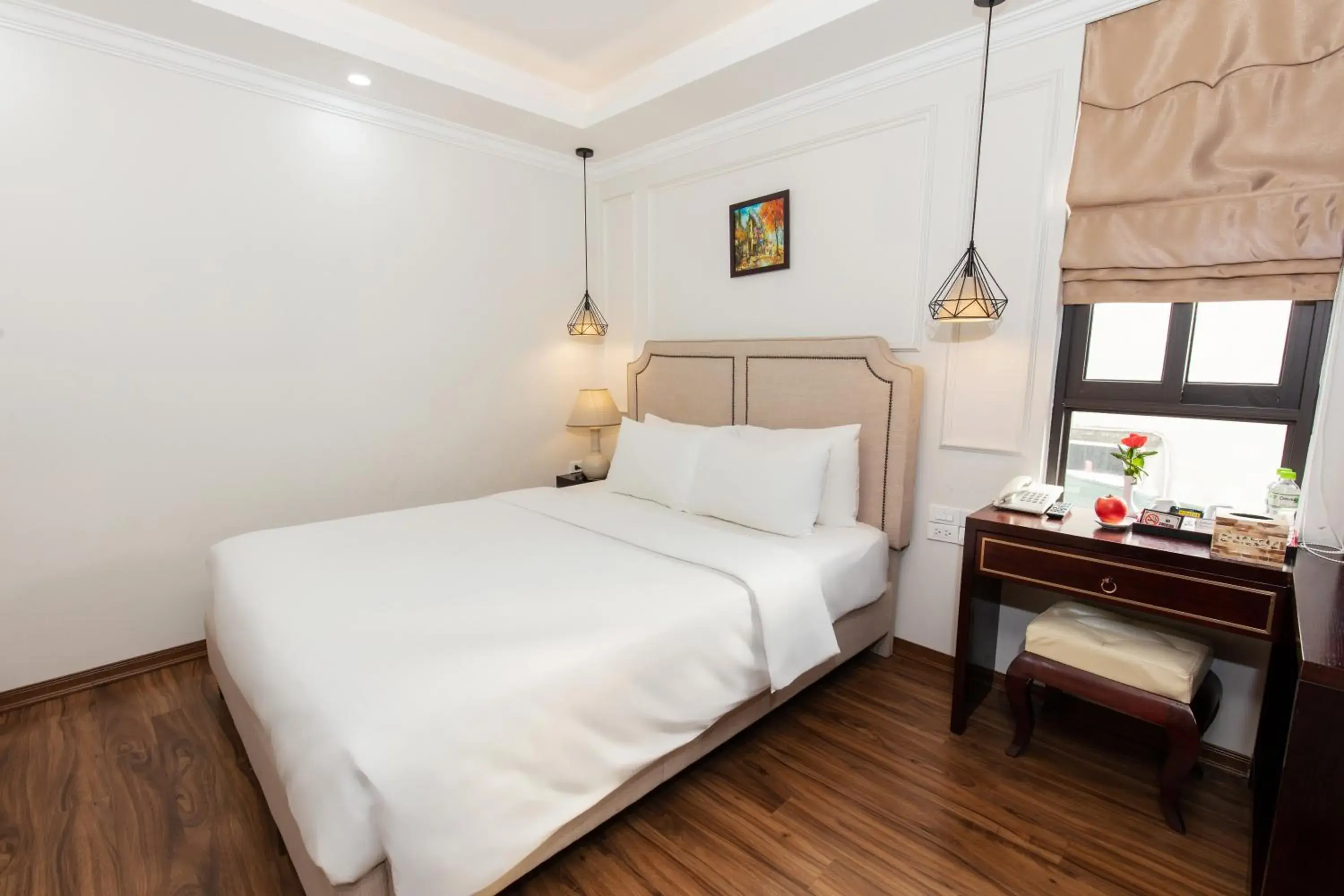 Deluxe Double Room in Golden Legend Palace Hotel & Travel Deluxe Double Room in Golden Legend Palace Hotel & Travel