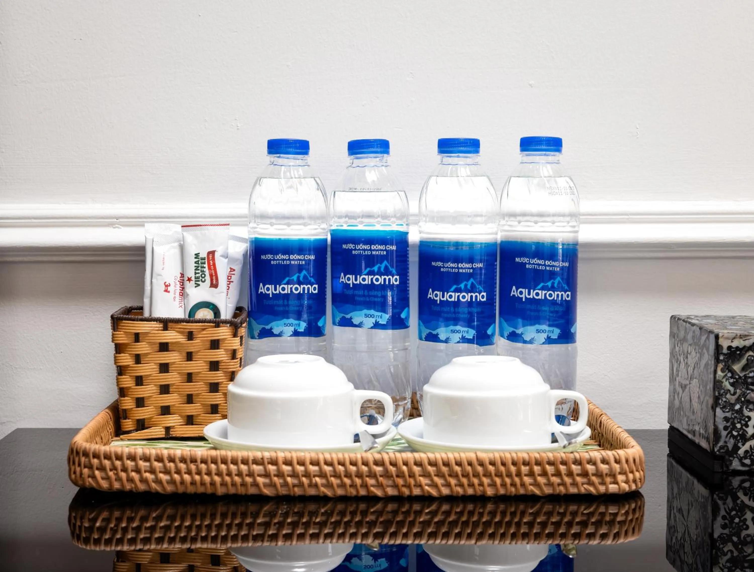 Coffee/tea facilities in Golden Legend Palace Hotel & Travel