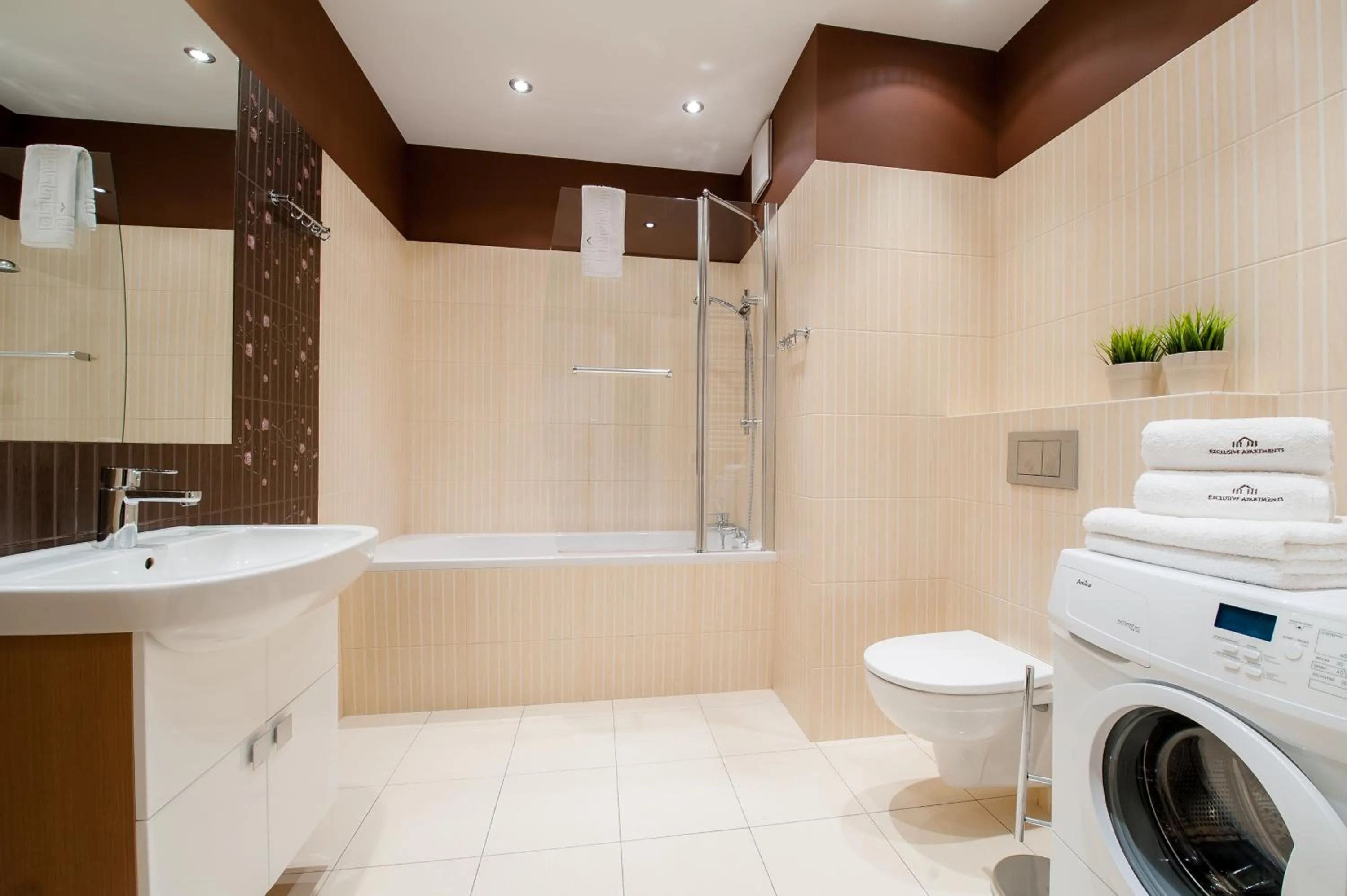 Bath in EXCLUSIVE Aparthotel