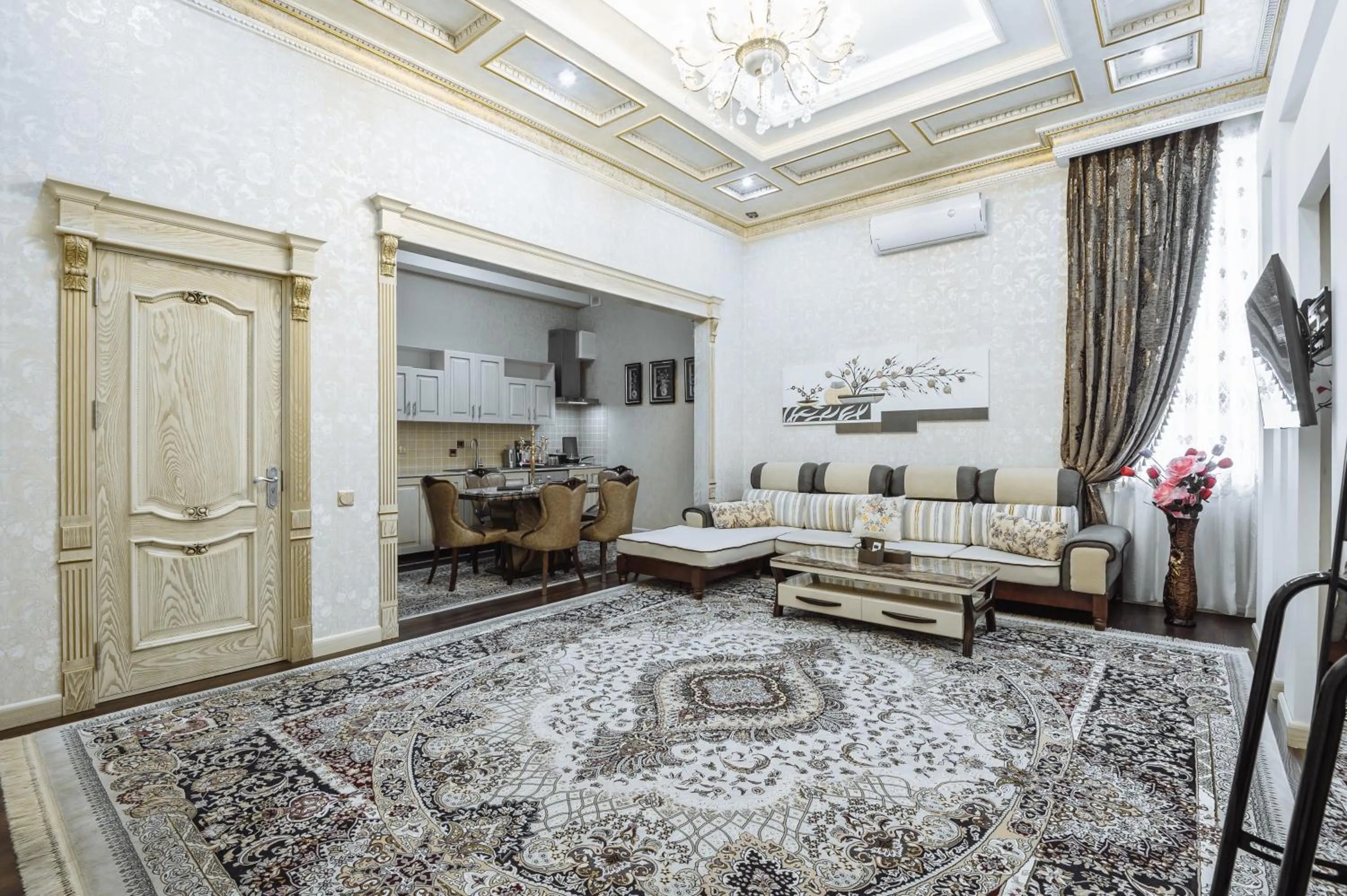 Living room in Daniel Hill Hotel