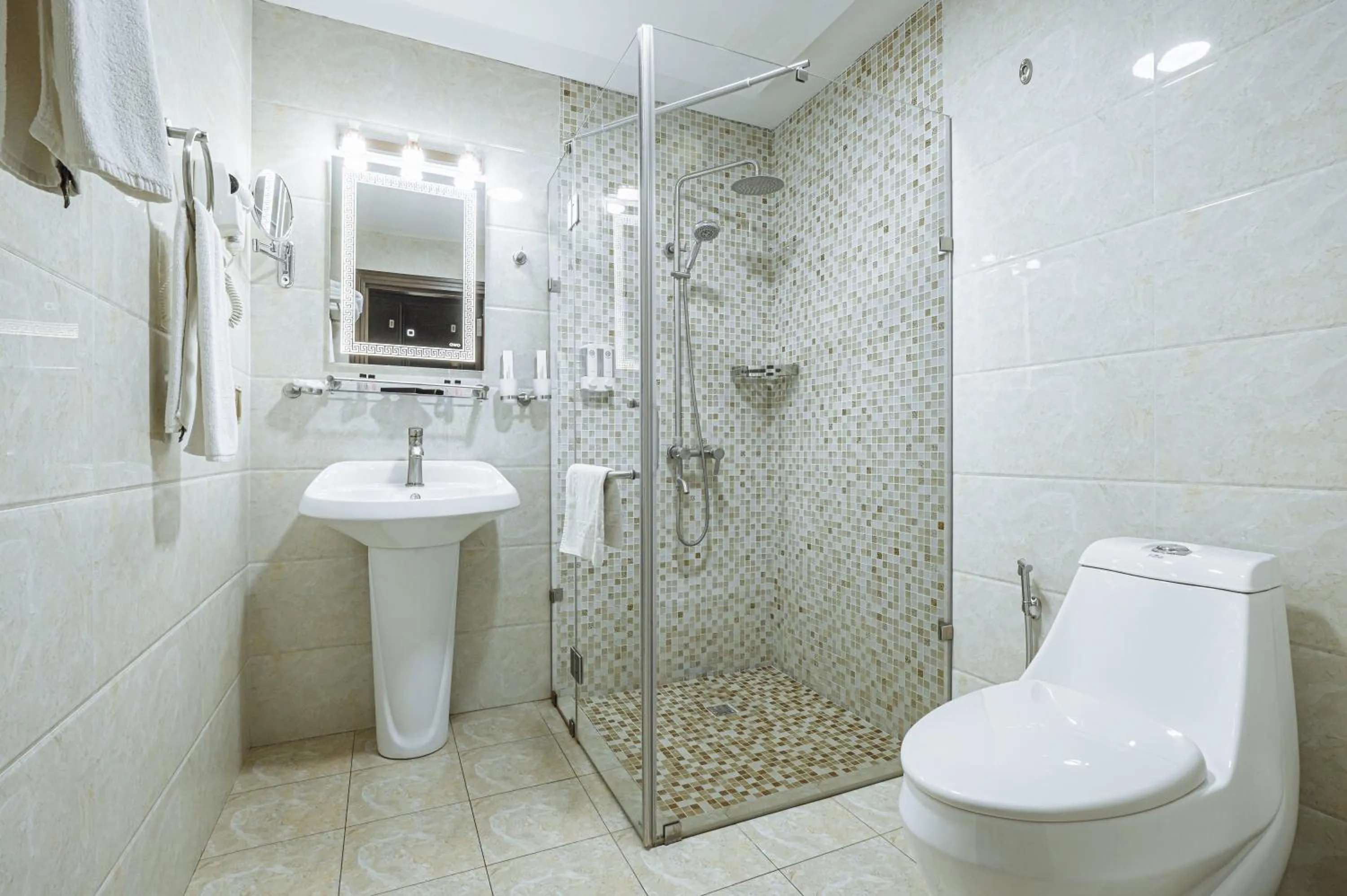 Bathroom in Daniel Hill Hotel