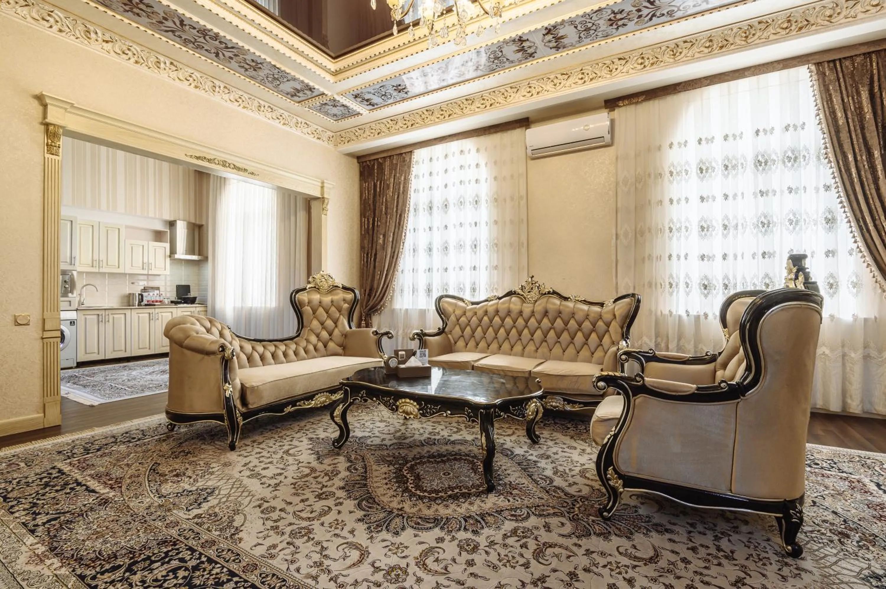 Living room in Daniel Hill Hotel