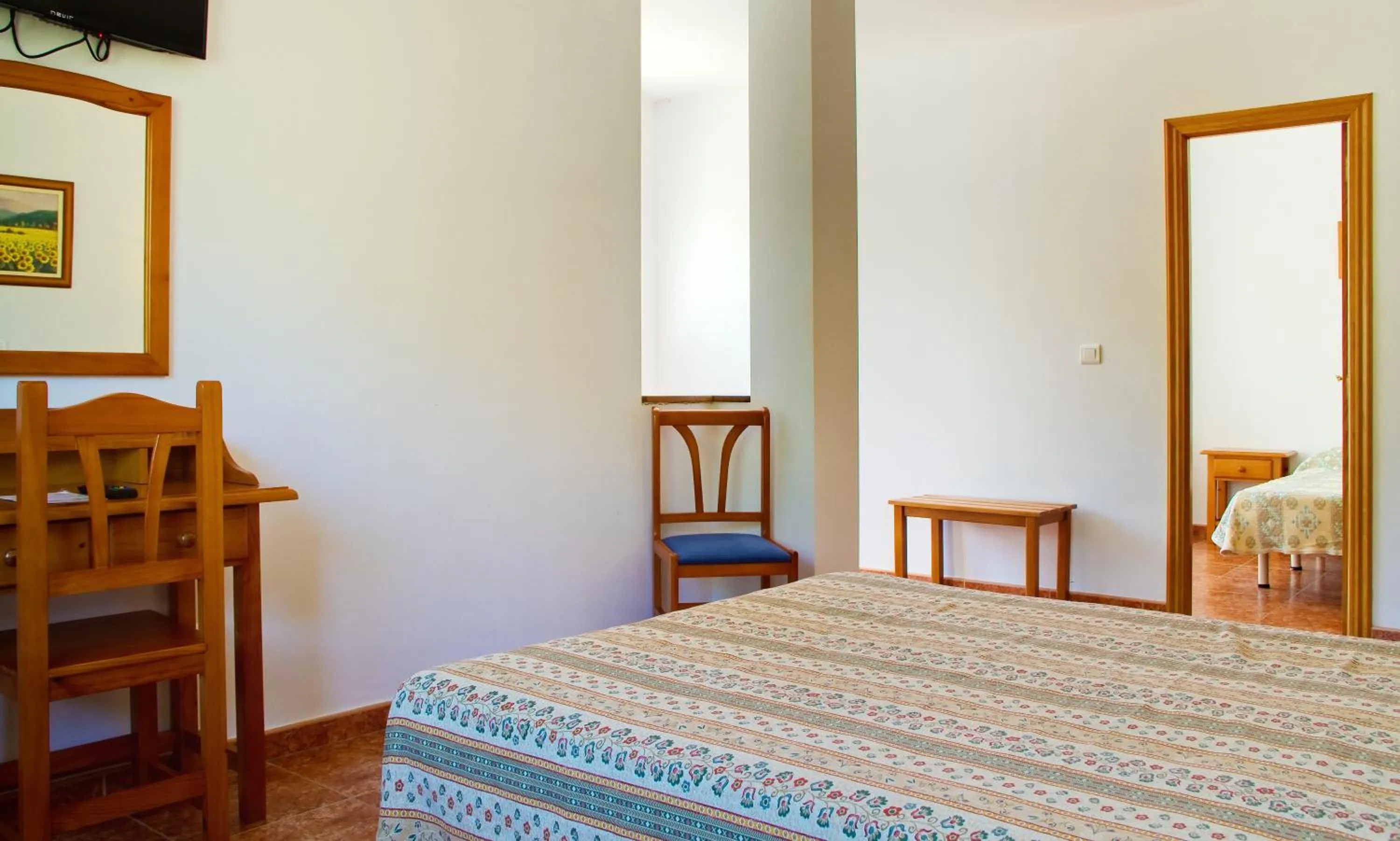 Photo of the whole room, Bed in Duerming San Vicente Hotel