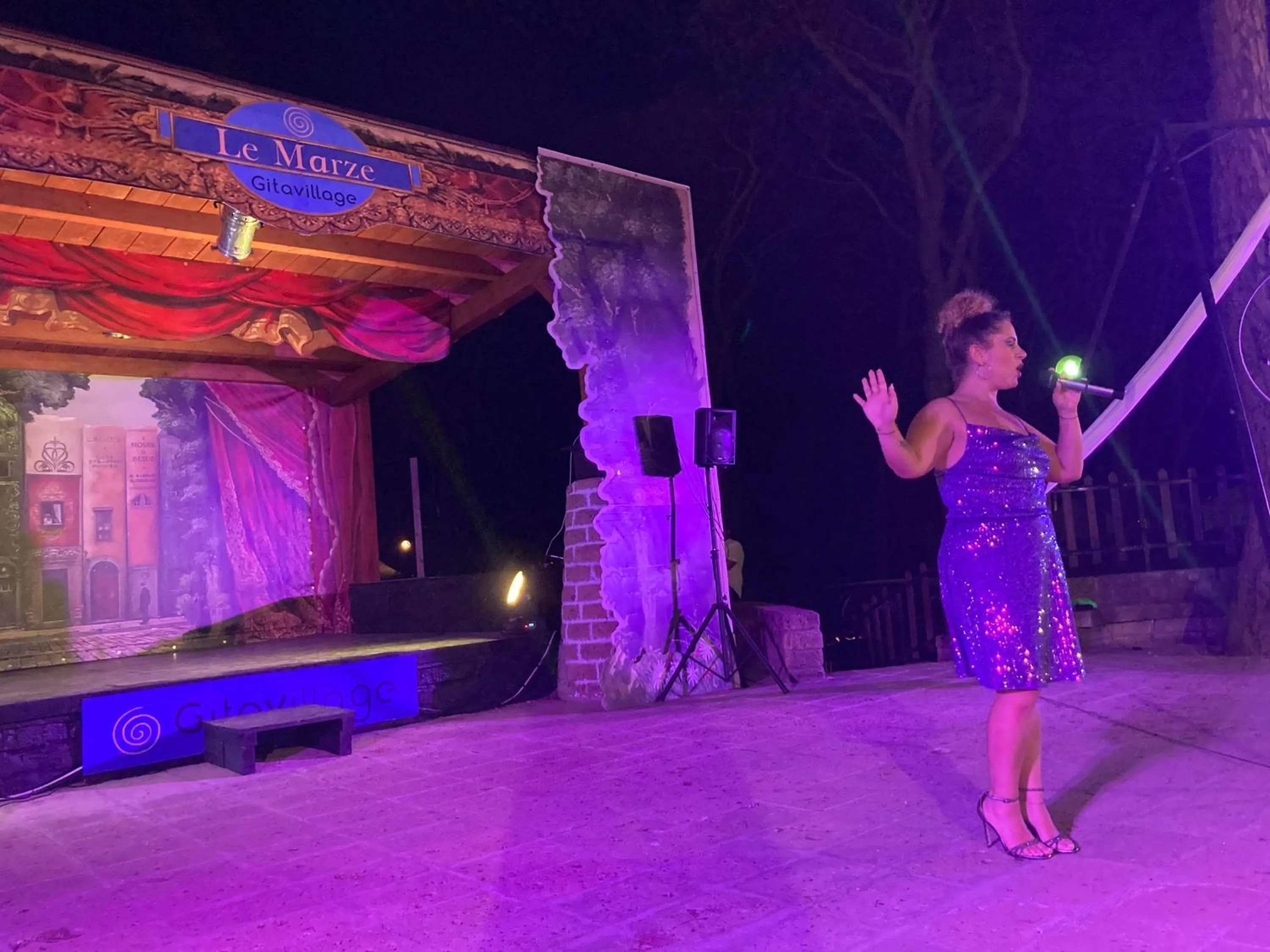 People in Gitavillage Le Marze