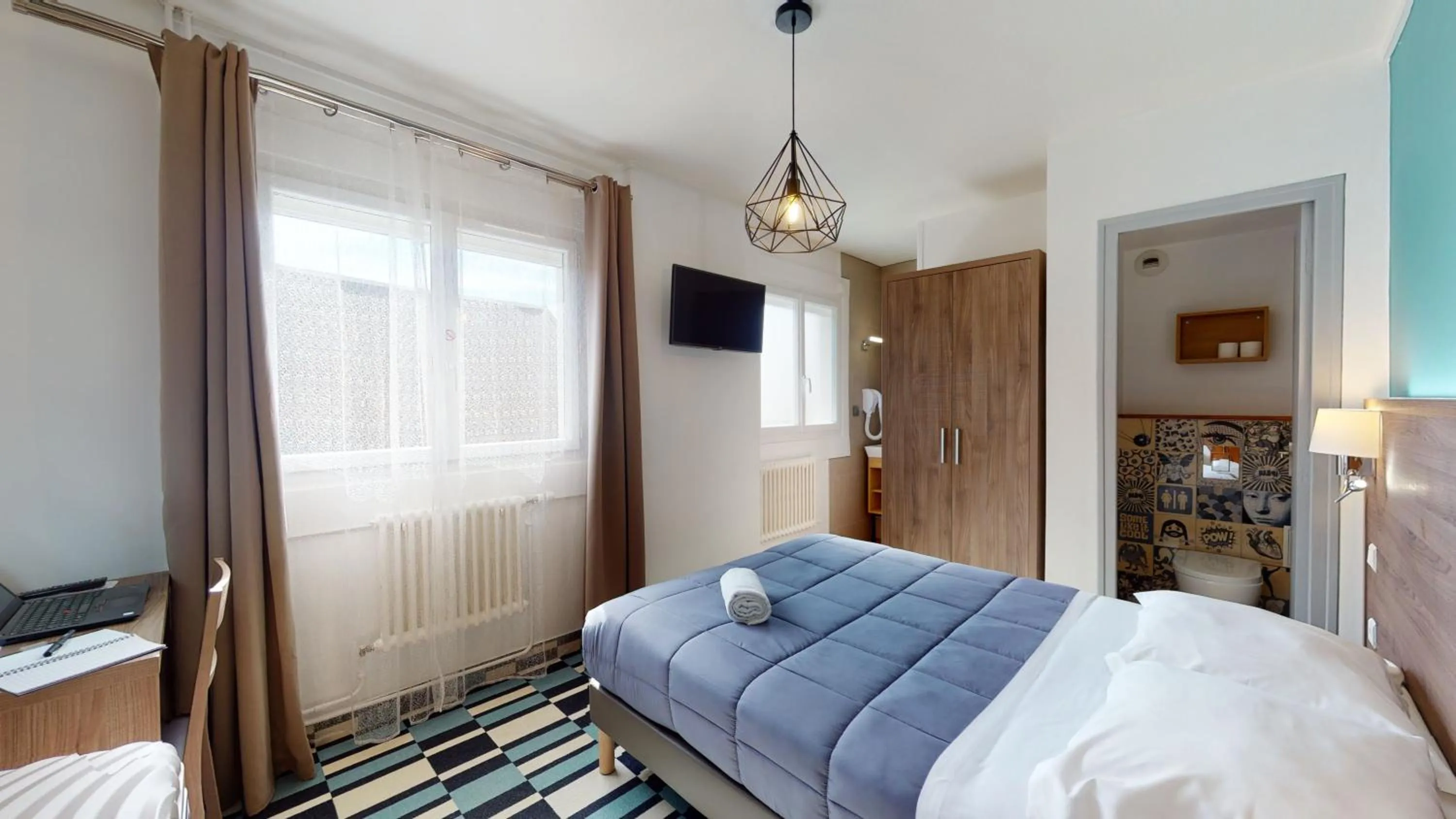 Photo of the whole room, Bed in Hôtel Les Pieux En Cotentin