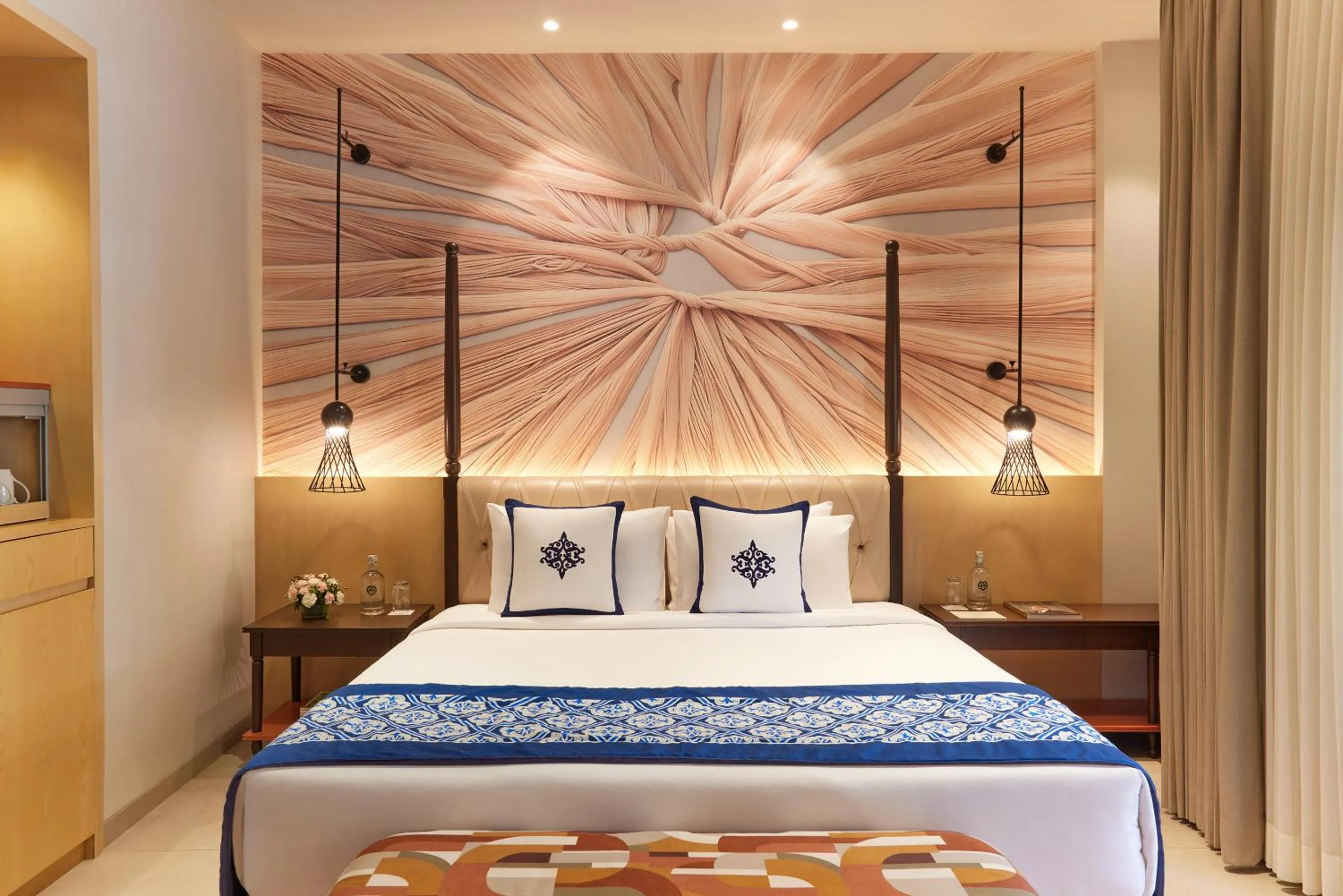 Bedroom, Bed in La Estoria, Goa - IHCL SeleQtions