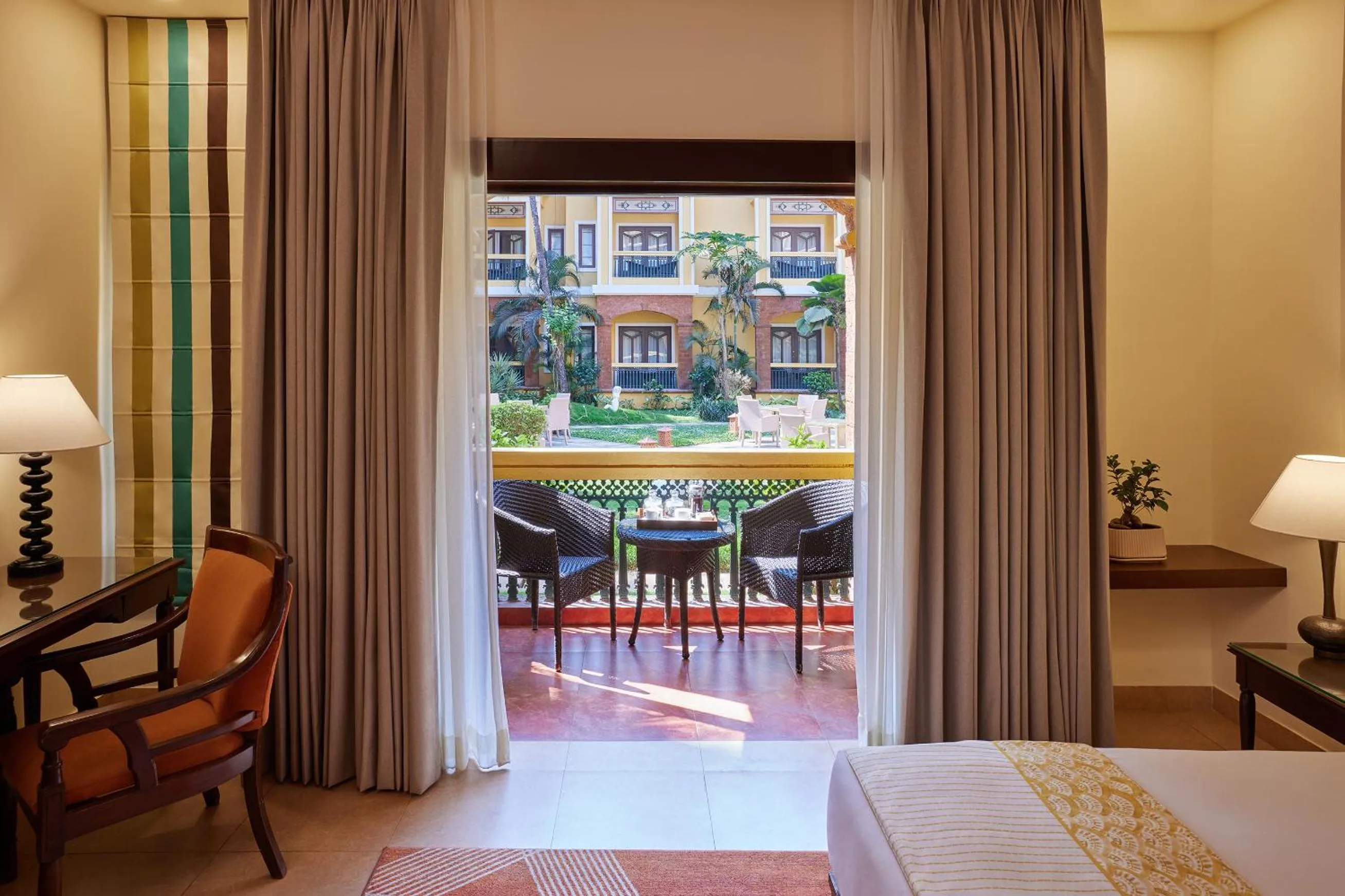 Balcony/Terrace, Bed in La Estoria, Goa - IHCL SeleQtions