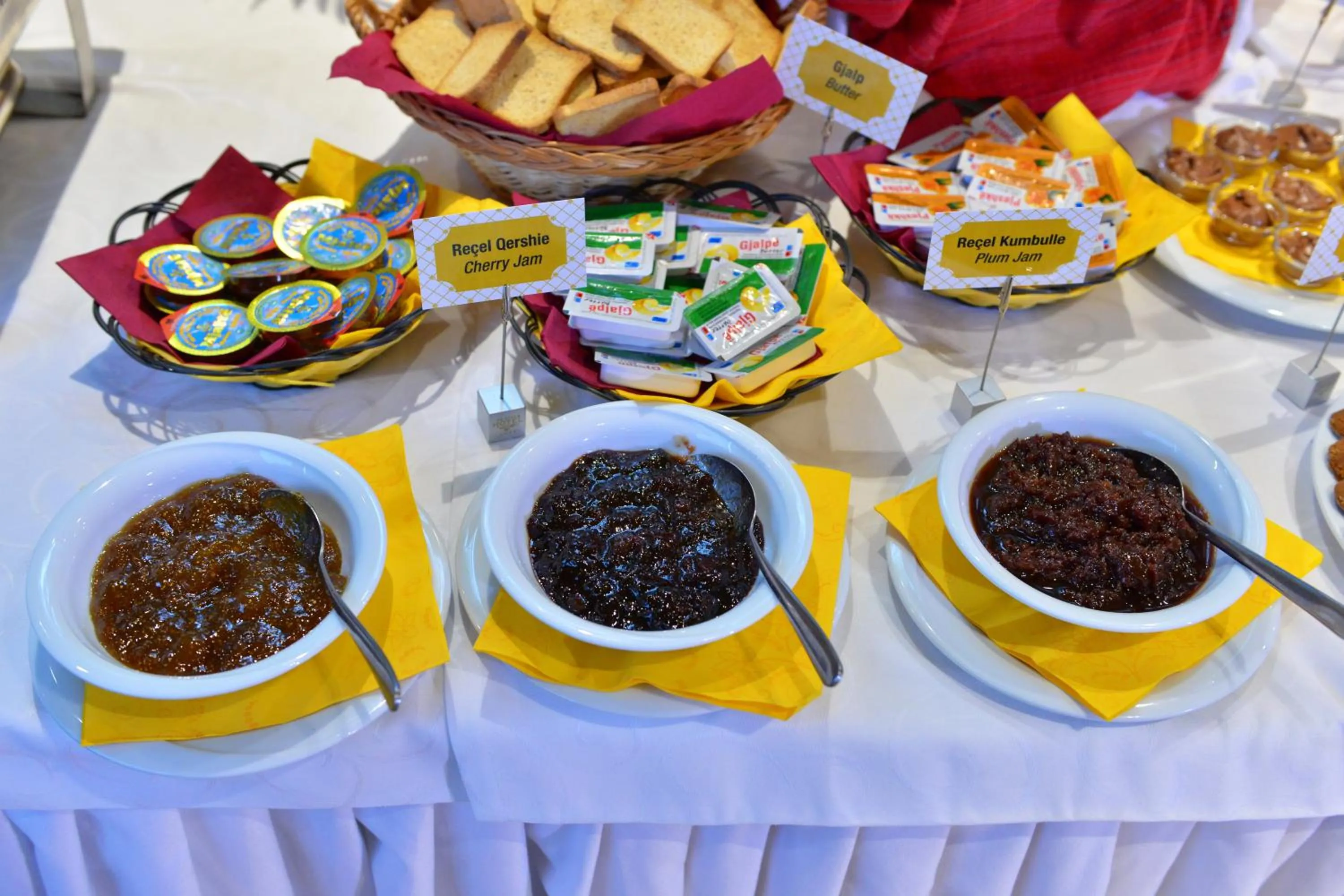 Buffet breakfast in Te Stela Resort & SPA