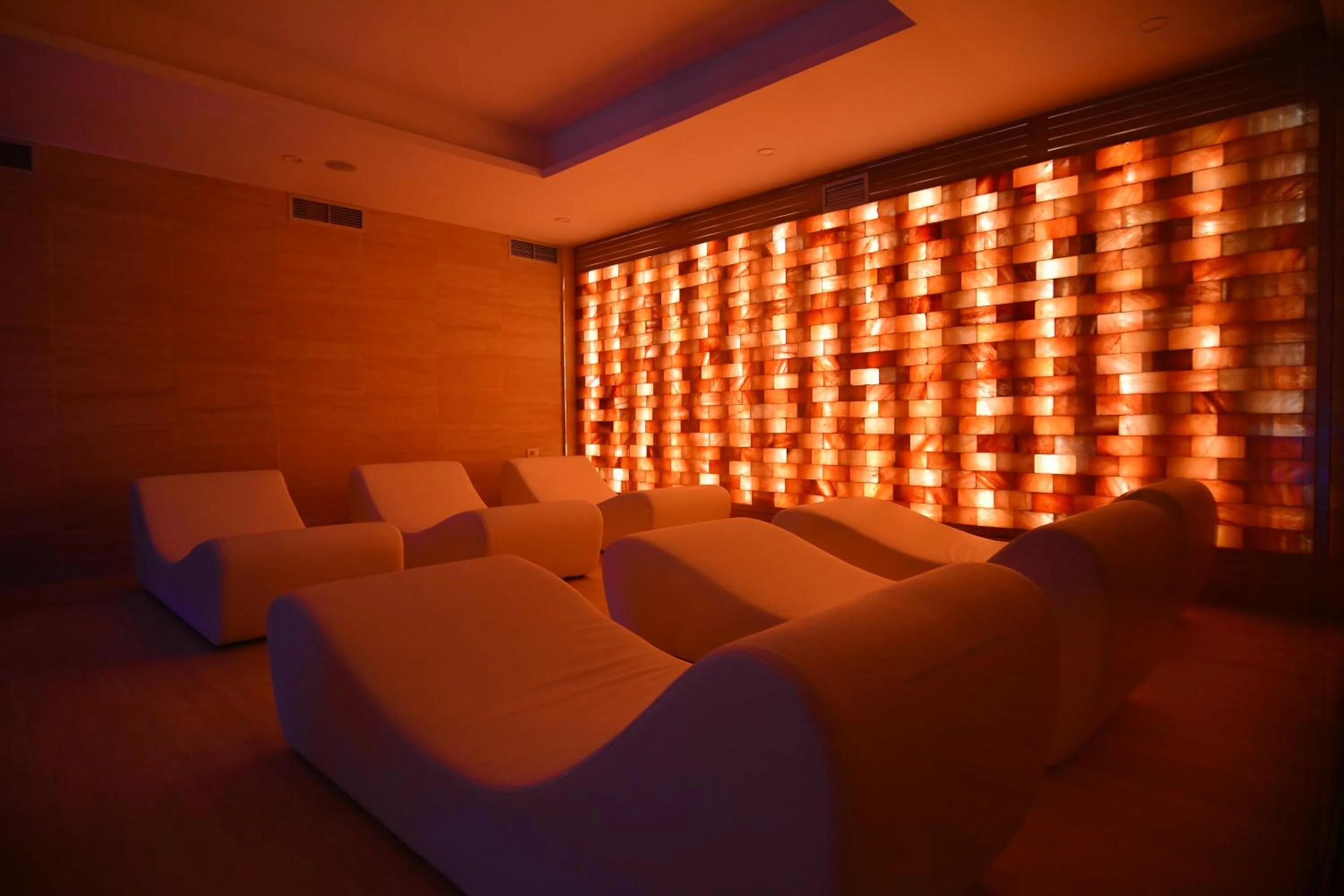 Spa and wellness centre/facilities in Te Stela Resort & SPA