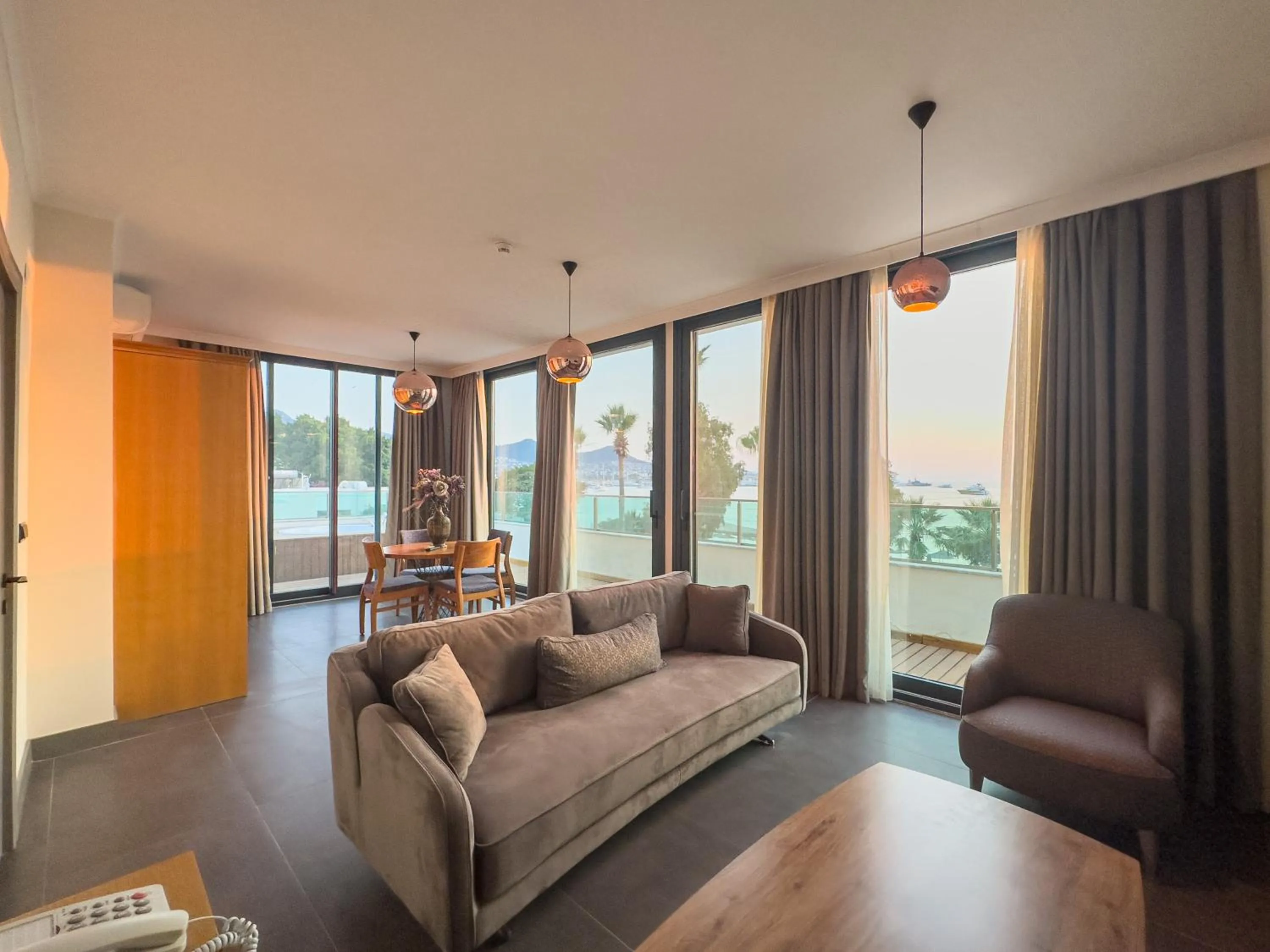 Living room in Yalıpark Beach Hotel