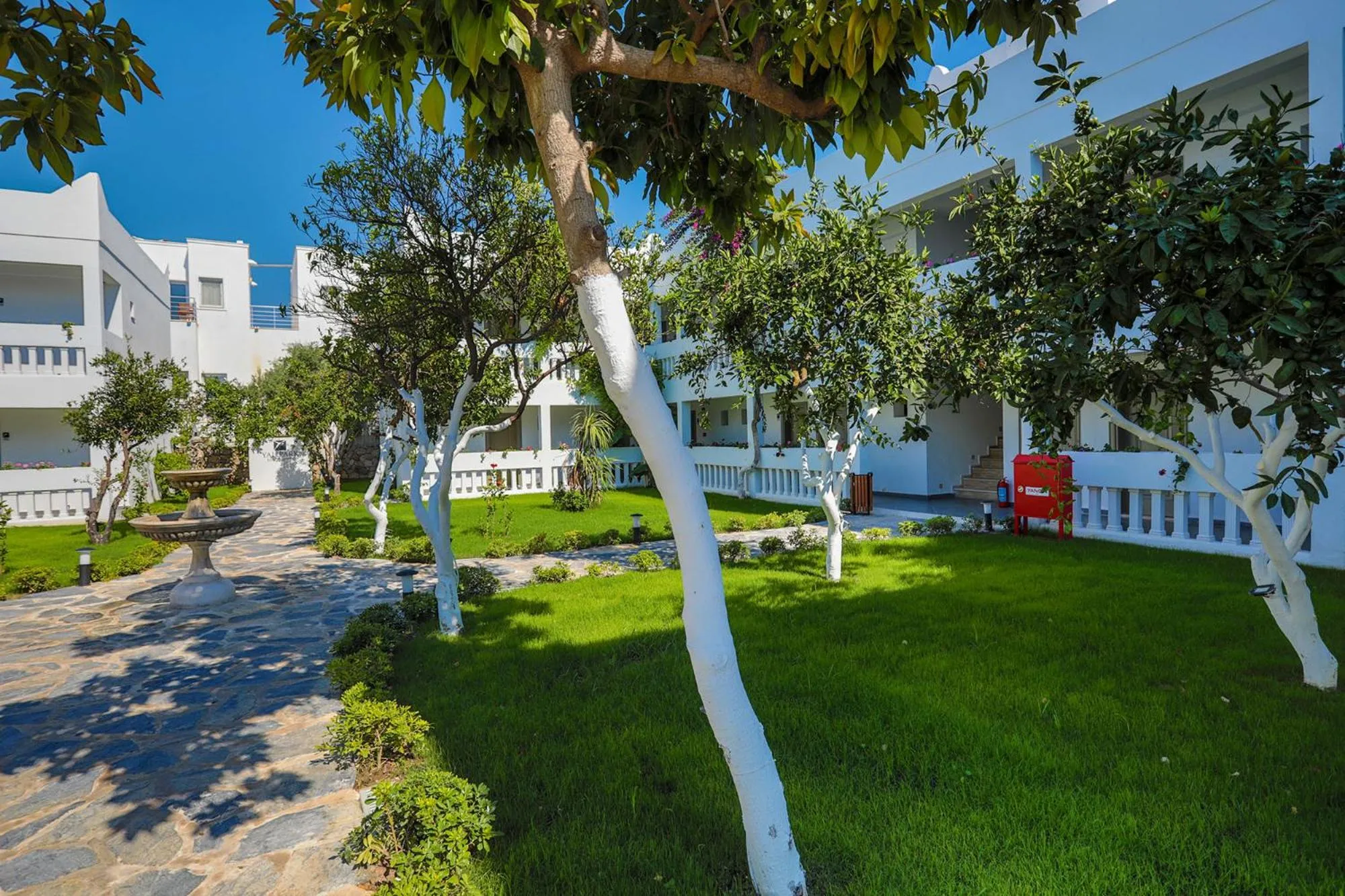 Property building in Yalıpark Beach Hotel