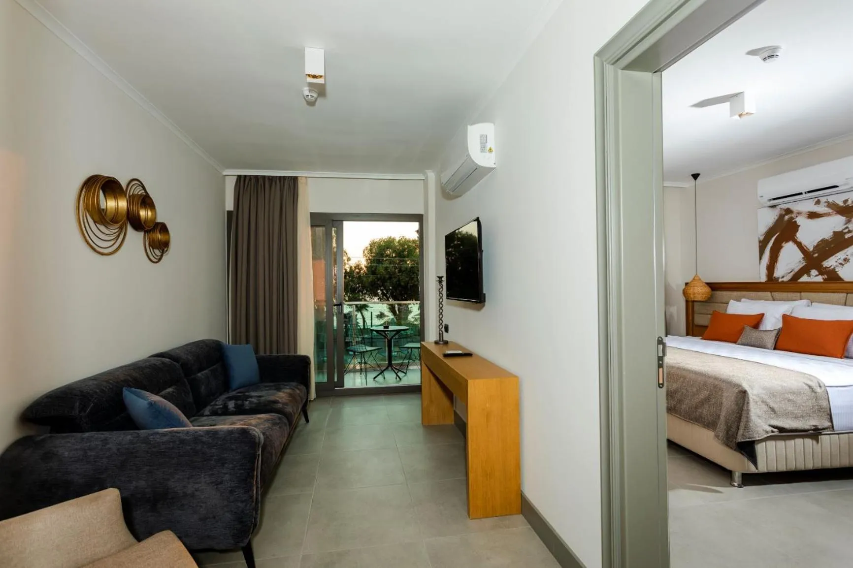 Seating area in Yalıpark Beach Hotel