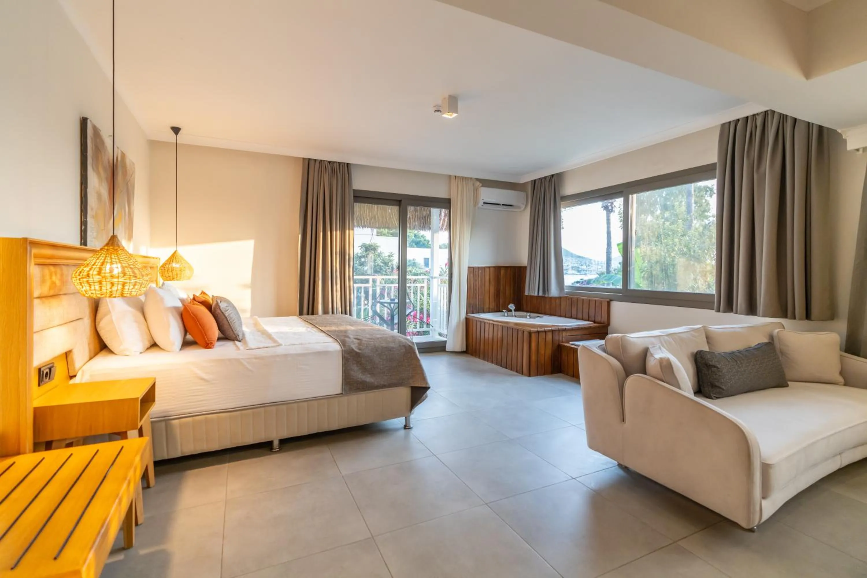 Bedroom in Yalıpark Beach Hotel