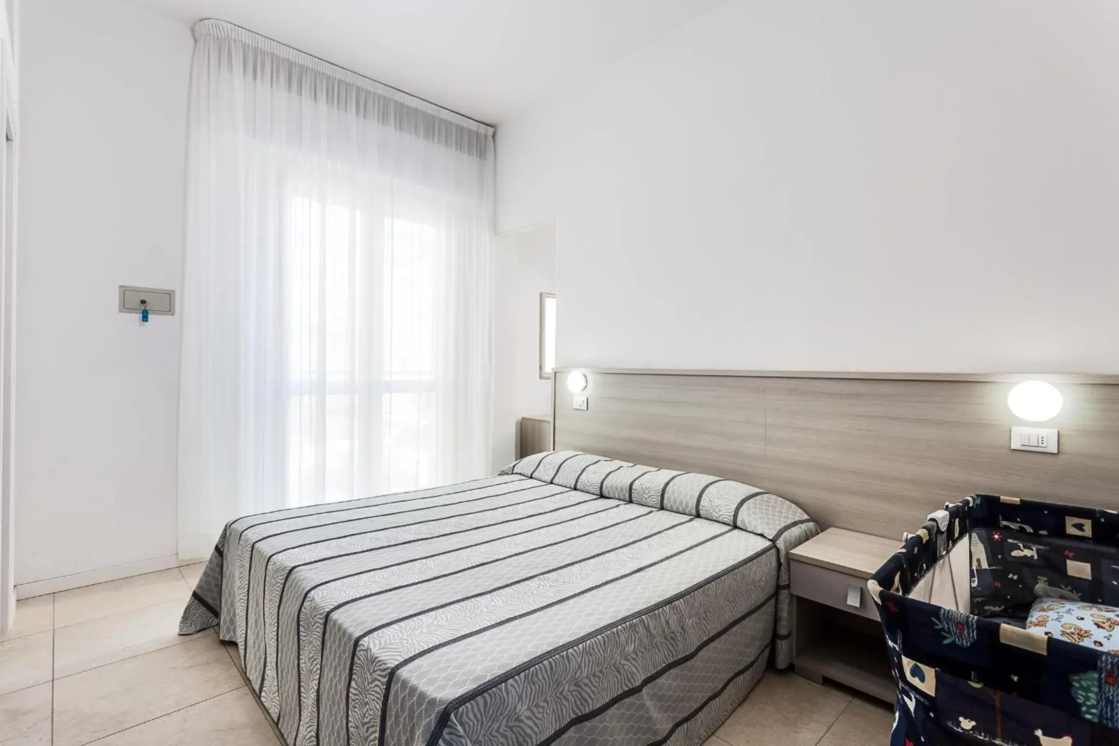 Two Connecting Rooms in Hotel Blues Two Connecting Rooms in Hotel Blues