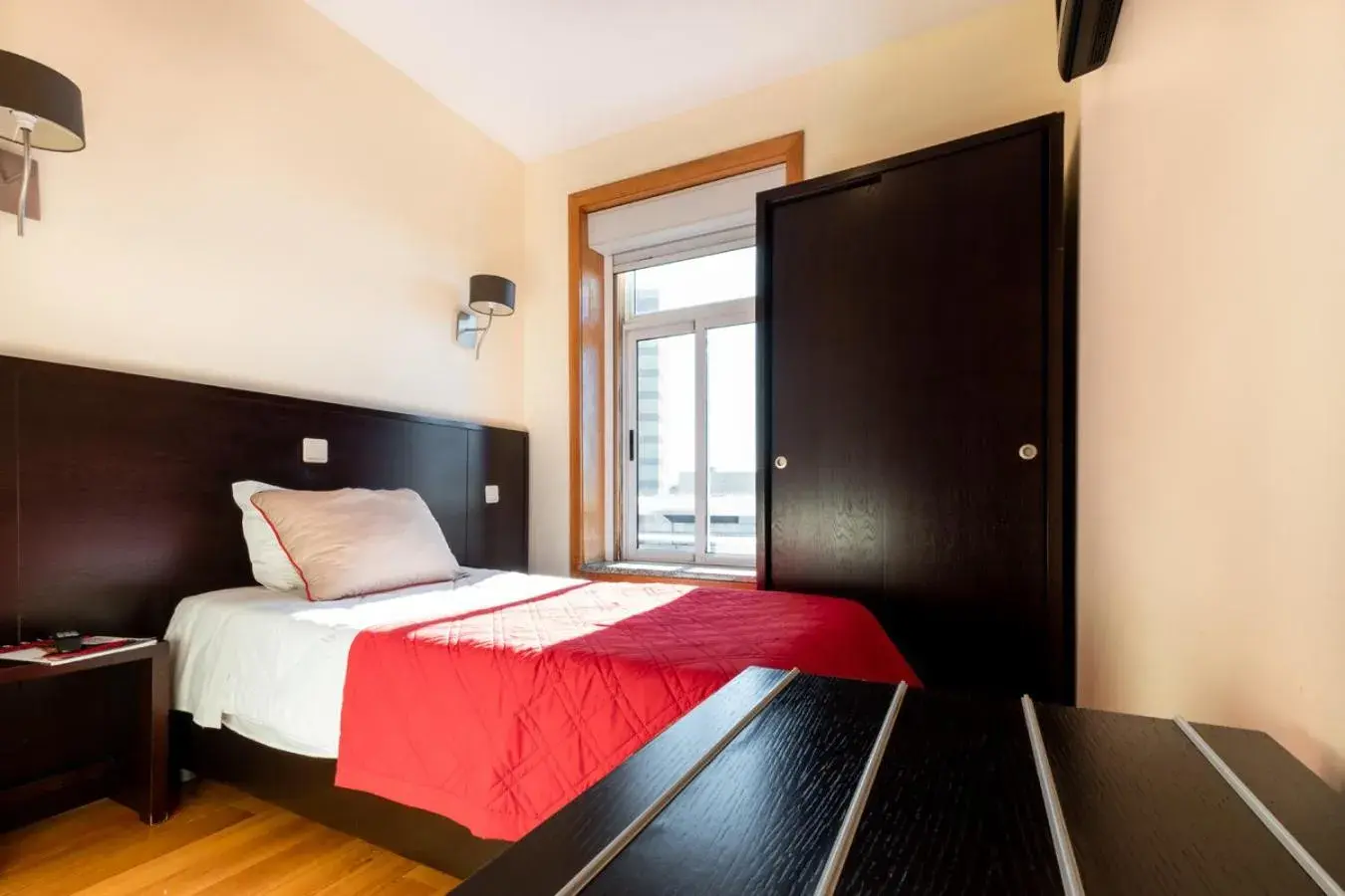 Single Room in Hotel do Norte Single Room in Hotel do Norte