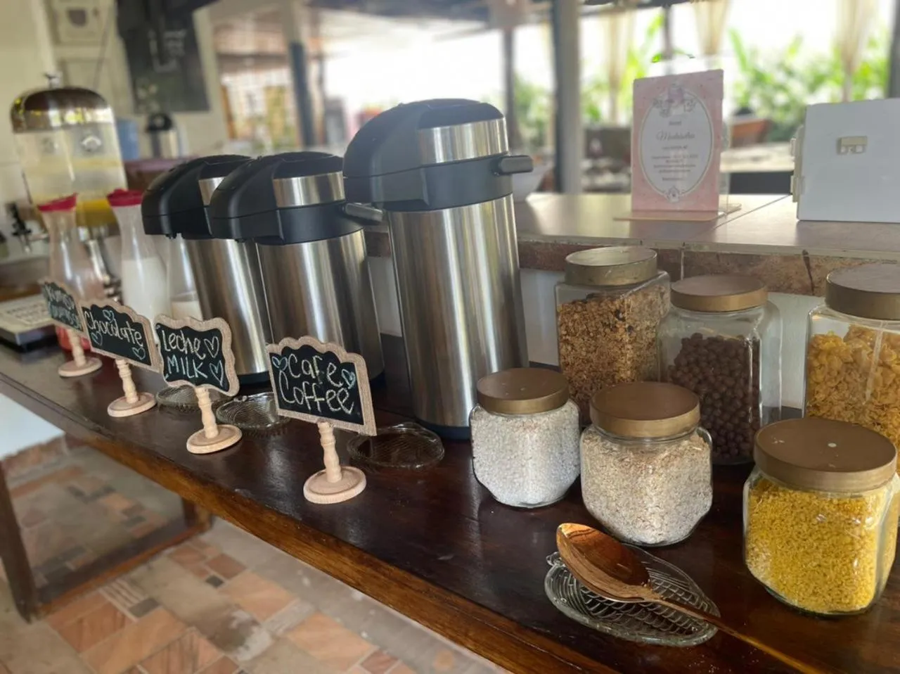 Food and drinks in Hotel Madreselva