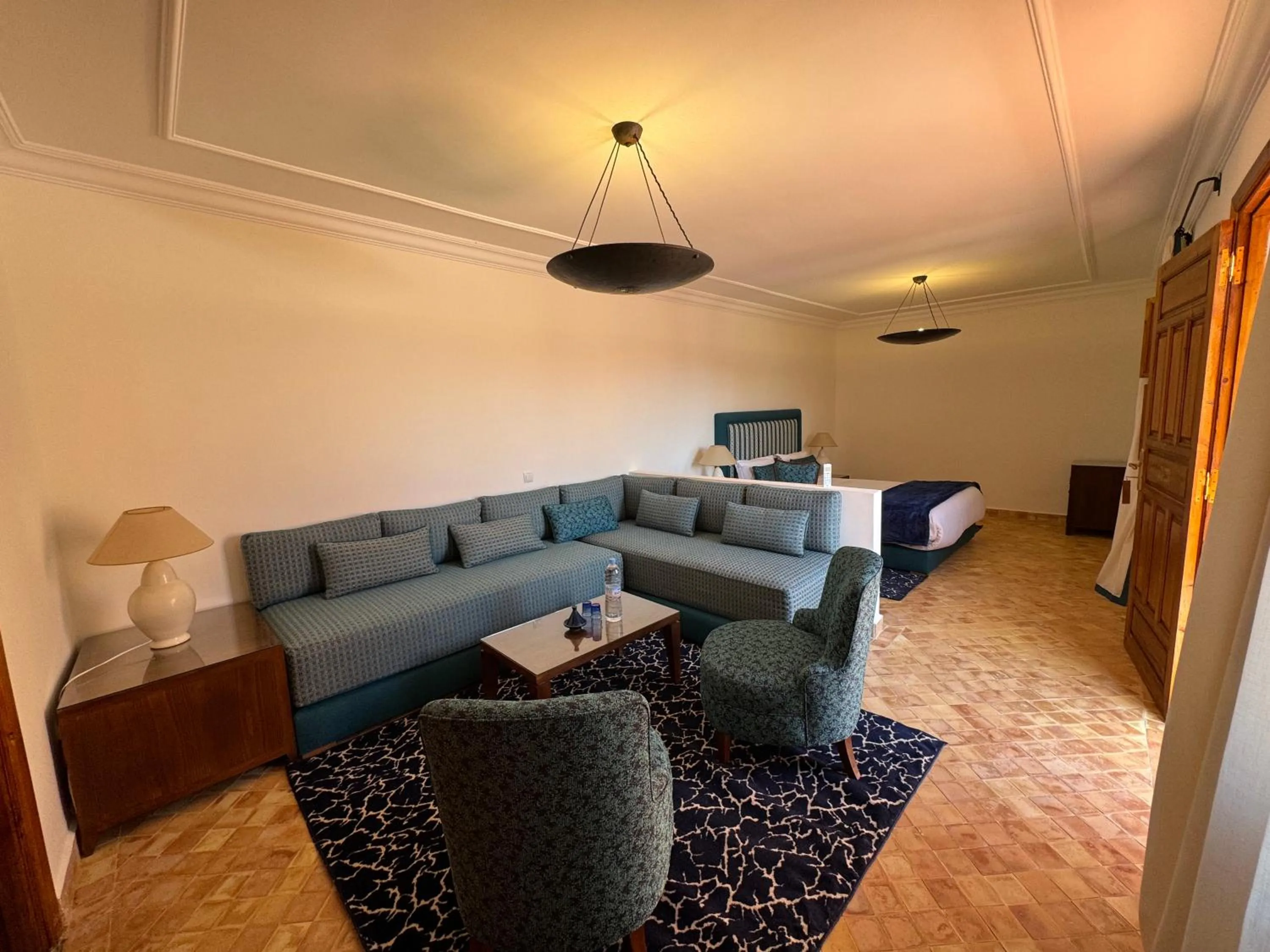 Living room in Riad Les Bougainvilliers