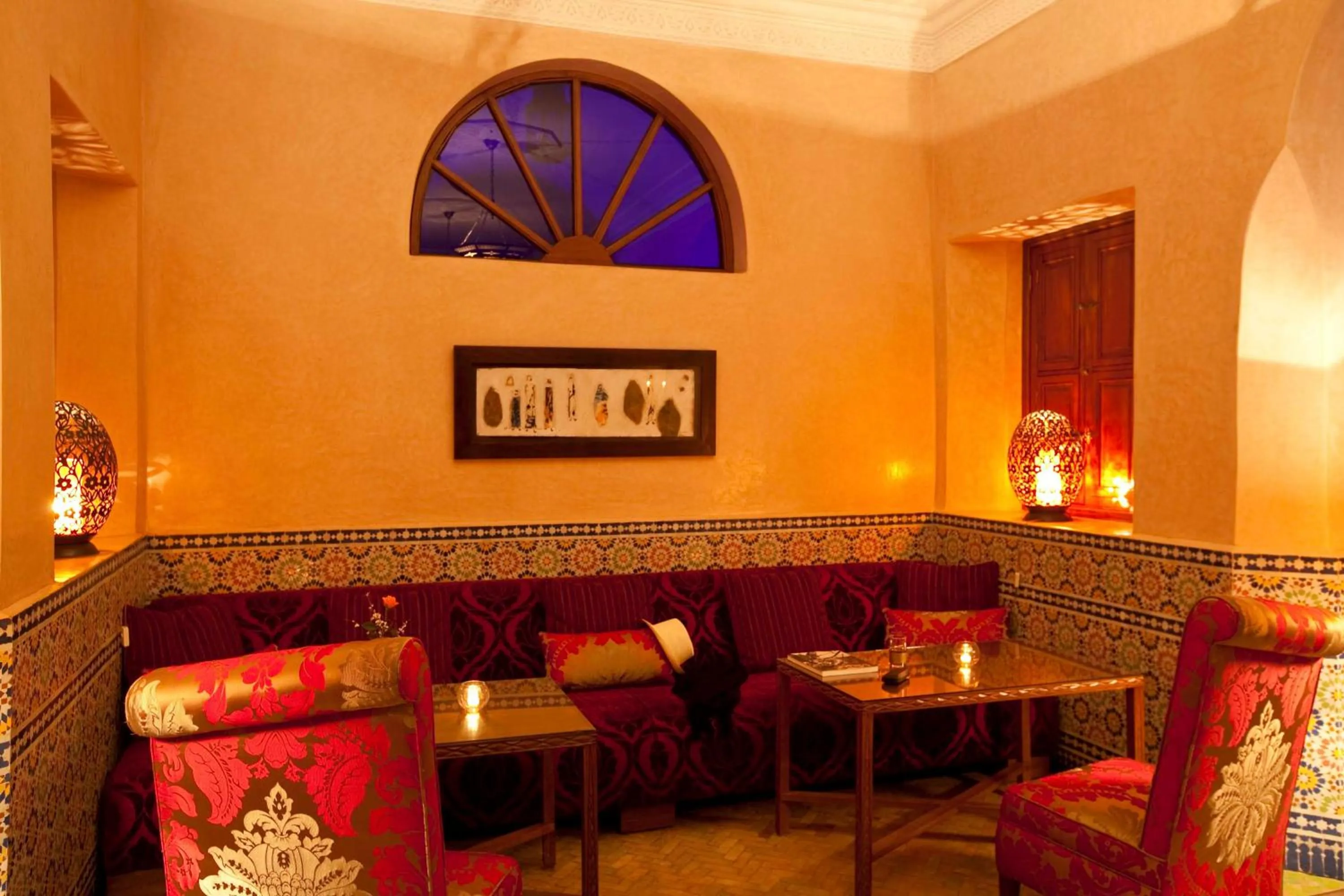 Seating area in Riad Les Bougainvilliers