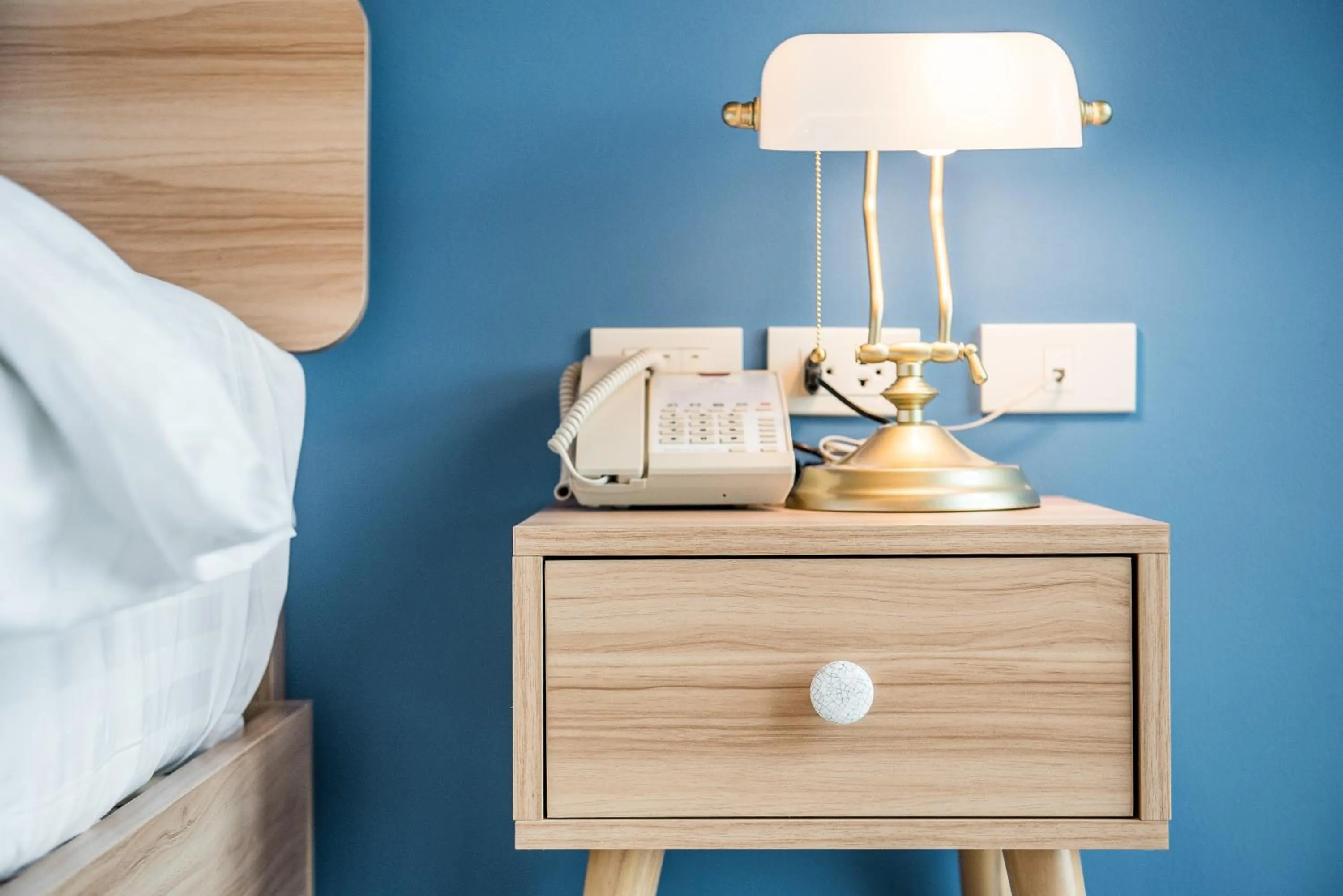 Bedroom, Bed in DeeProm Pattaya Hotel