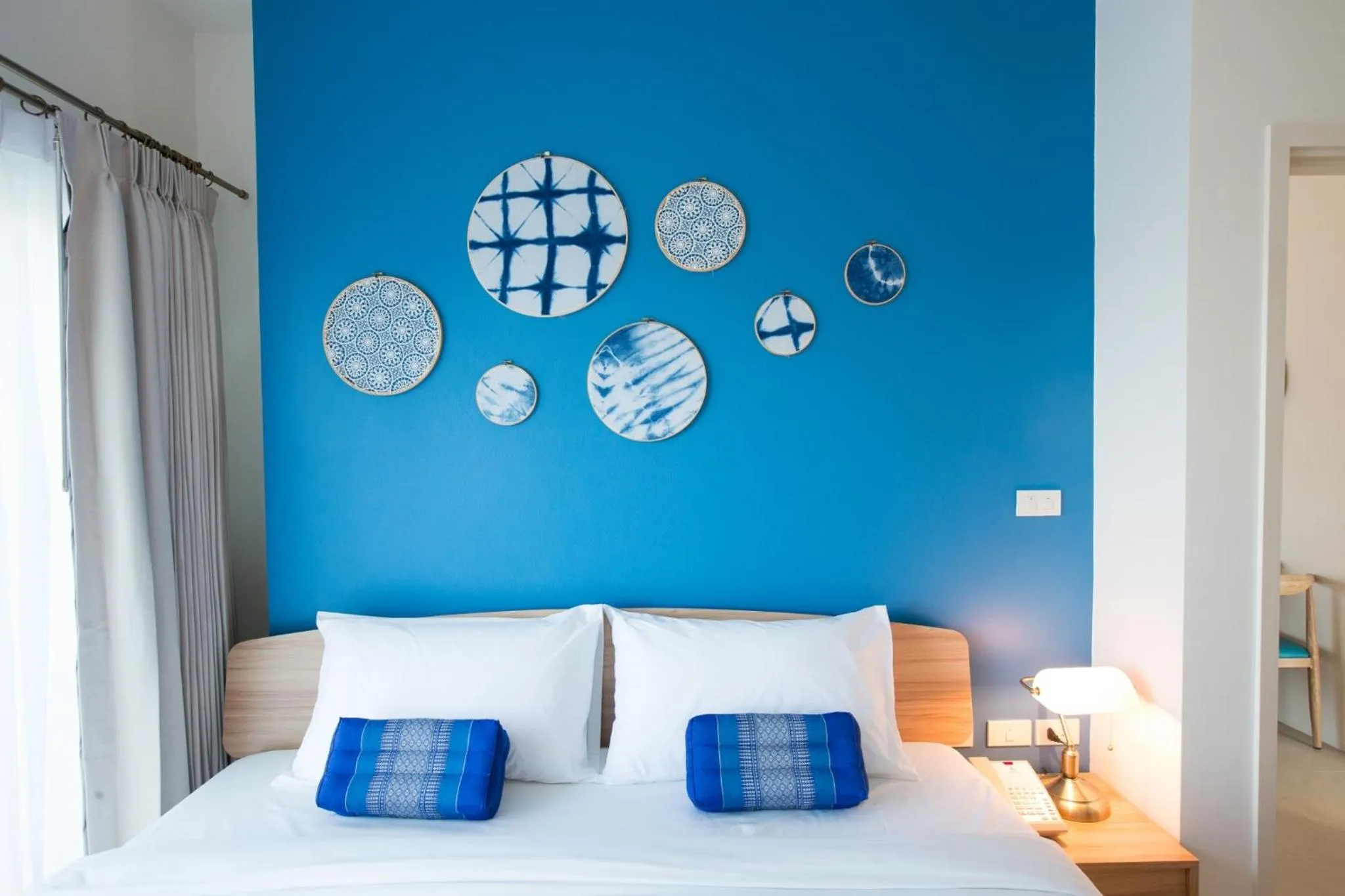 Decorative detail, Bed in DeeProm Pattaya Hotel