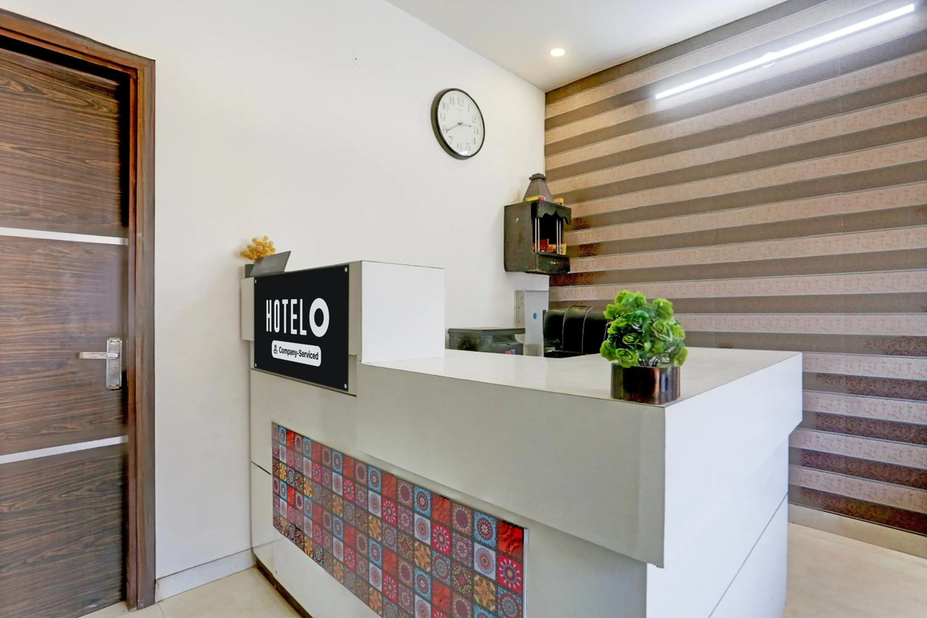 Lobby or reception in Super Hotel O Chandigarh Highway Near Prabhat Road