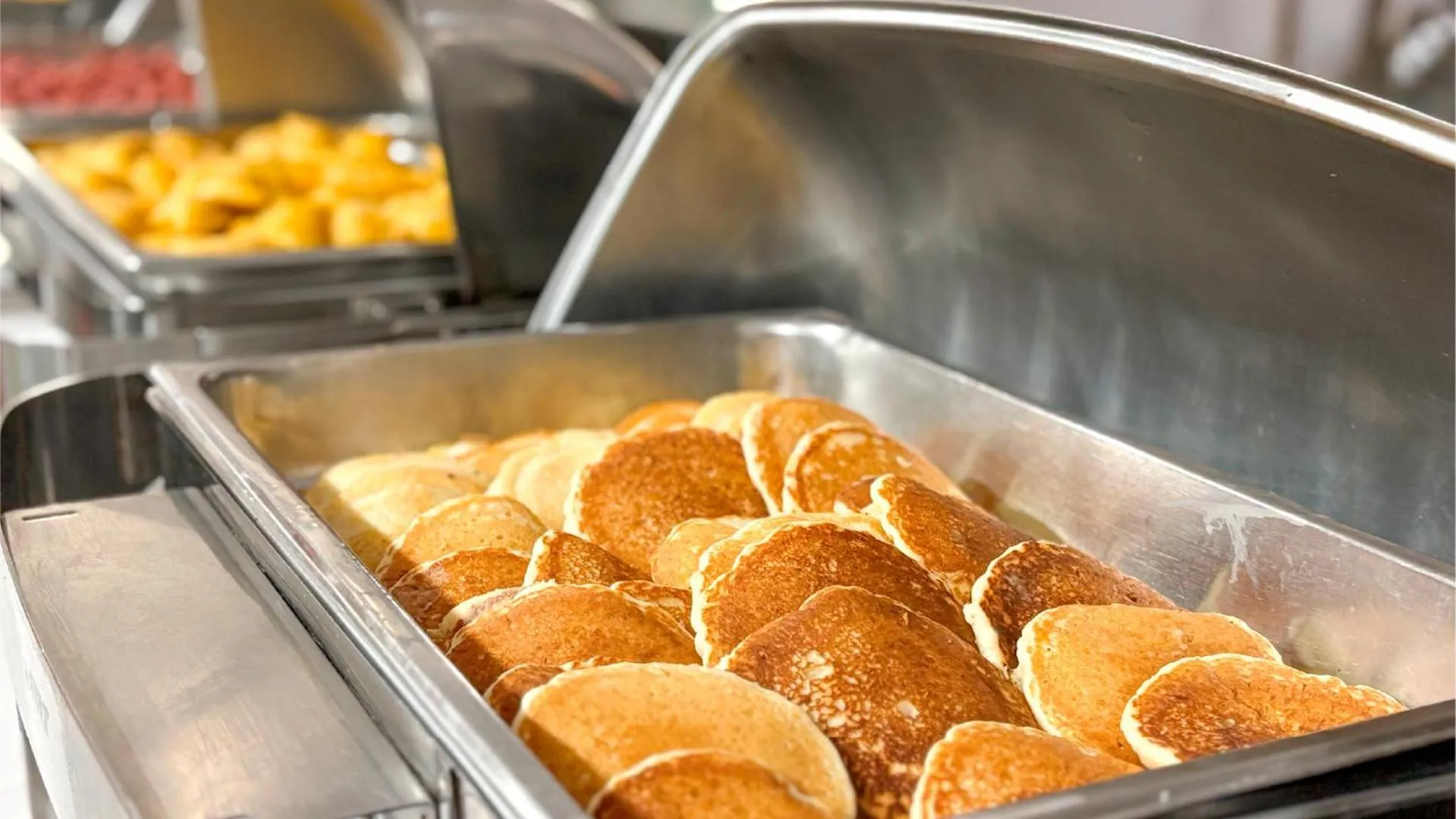 Restaurant/places to eat in Hotel Portobelo beach