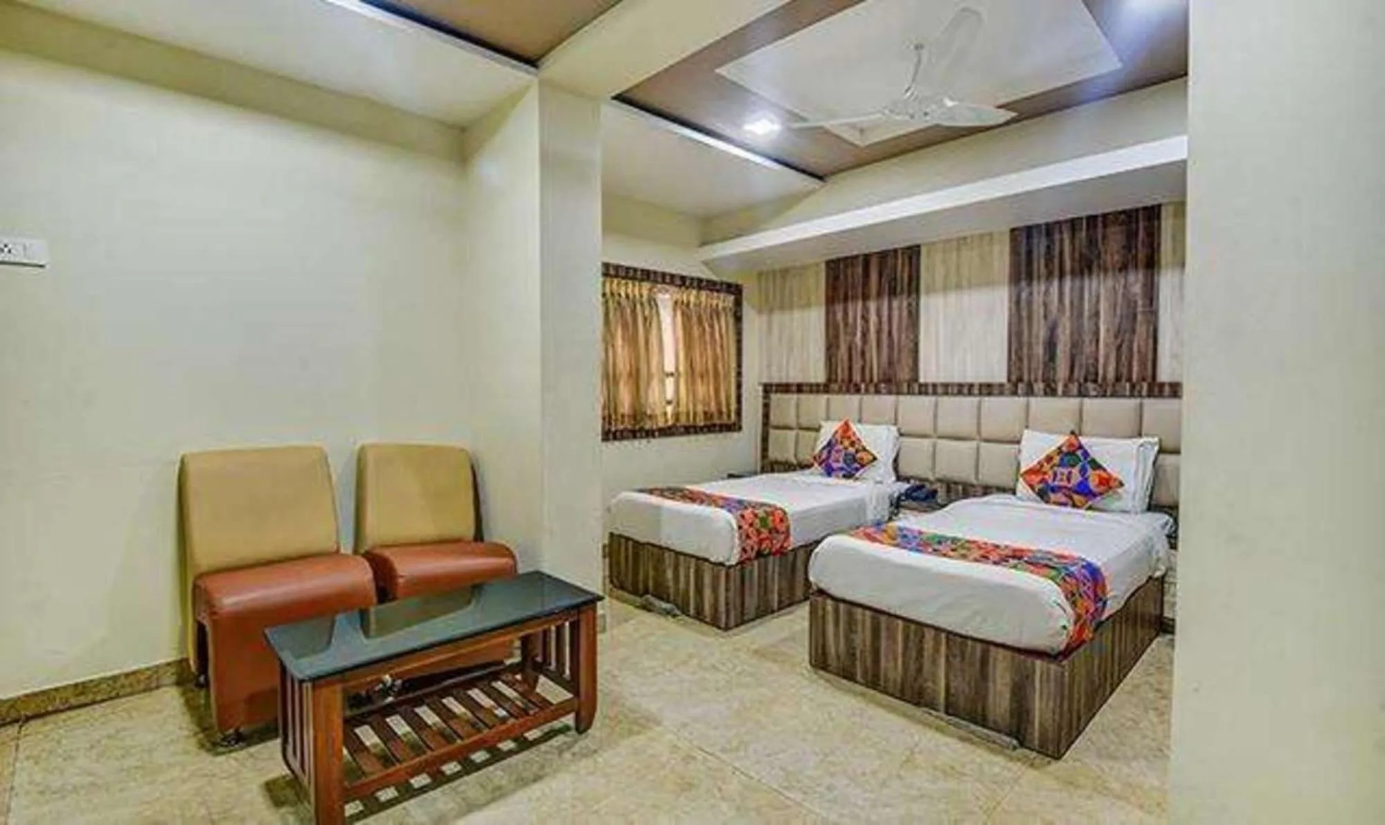 Bed in Fabhotel Chennai Palace - Nr Chennai Beach Railway Station