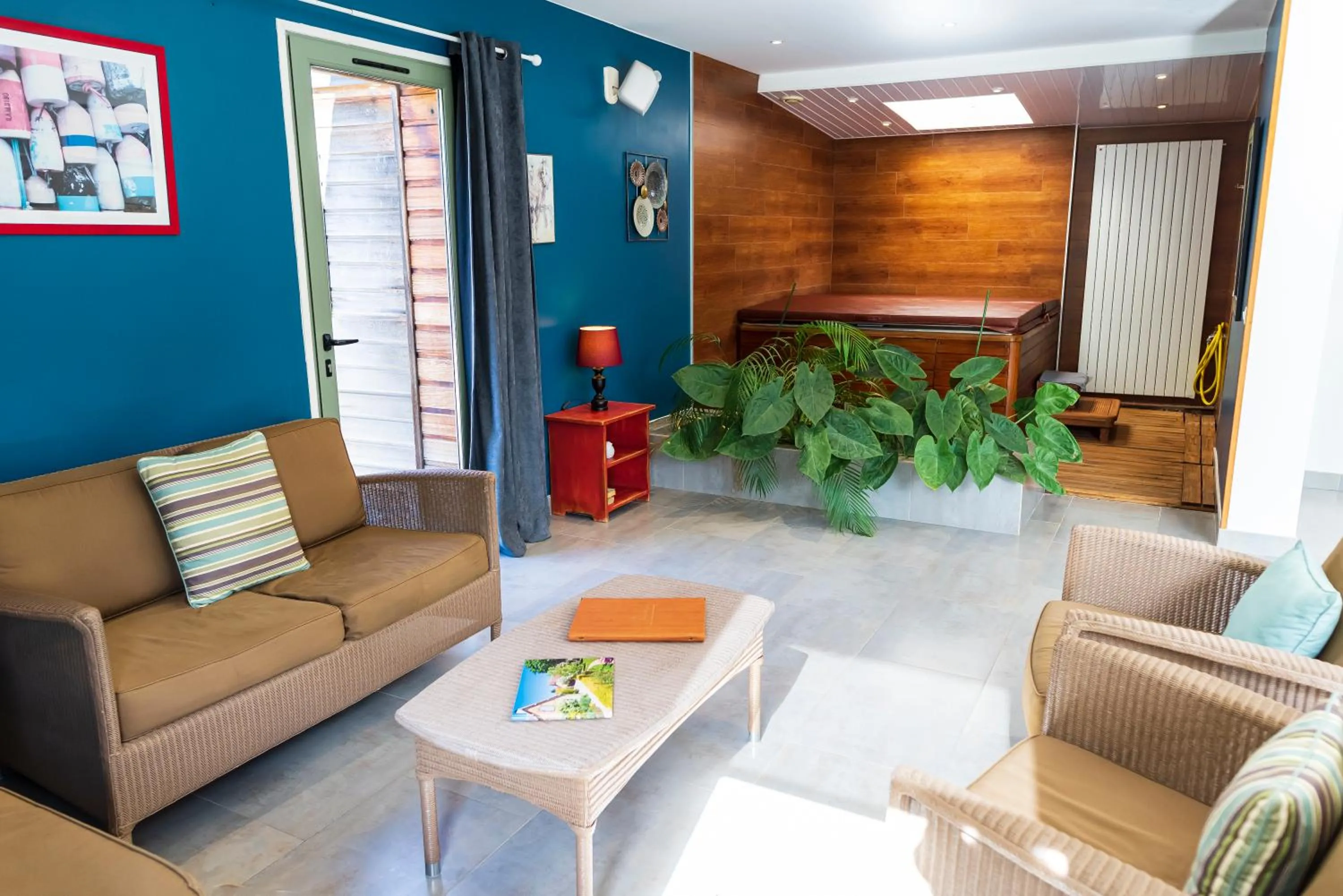 Living room in Chambres d'Hôtes et Suites à La Ferme de l'Oudon & SPA