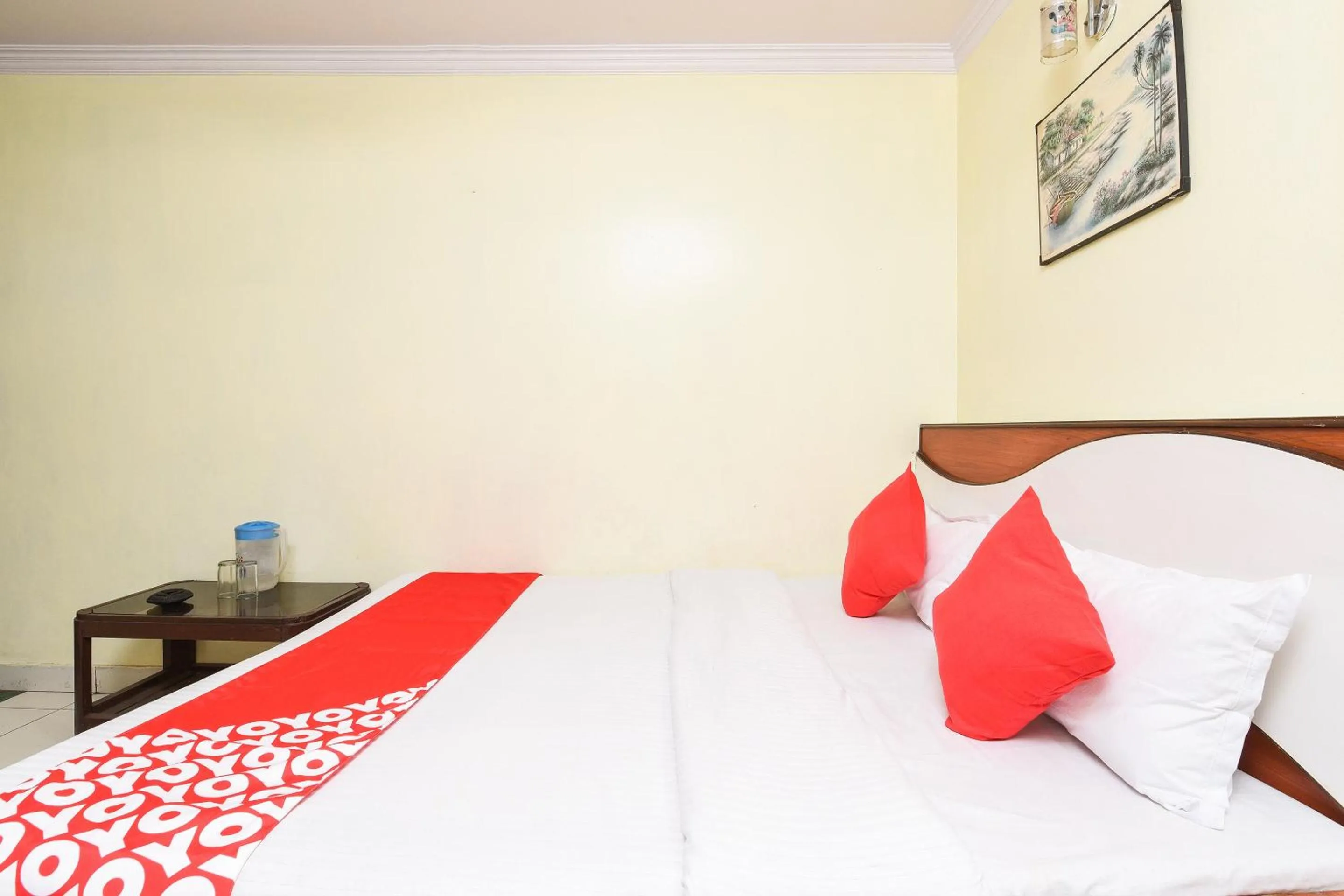 Bedroom in Hotel O City Palace