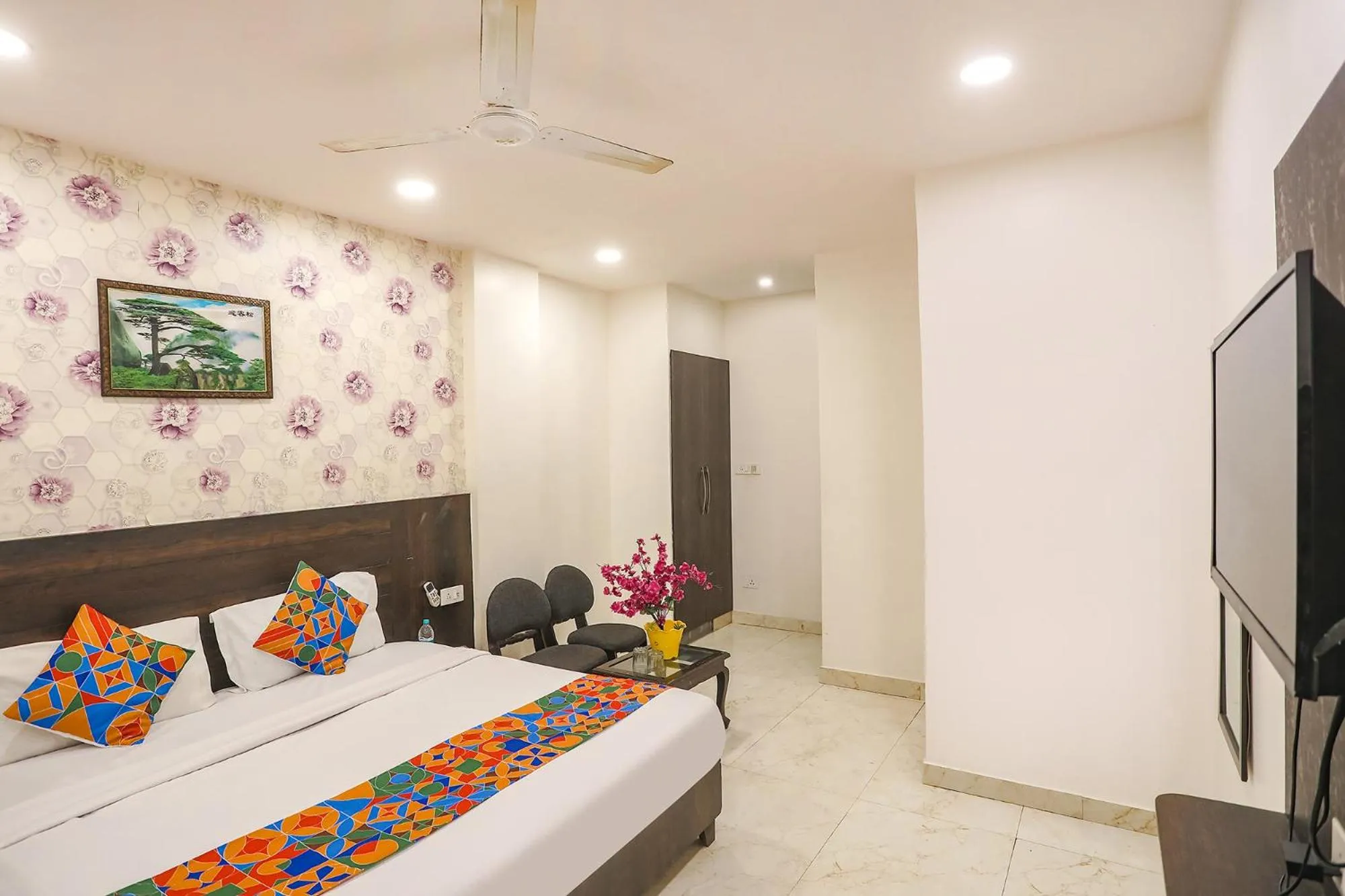 Bed in Via Royal Galaxy I