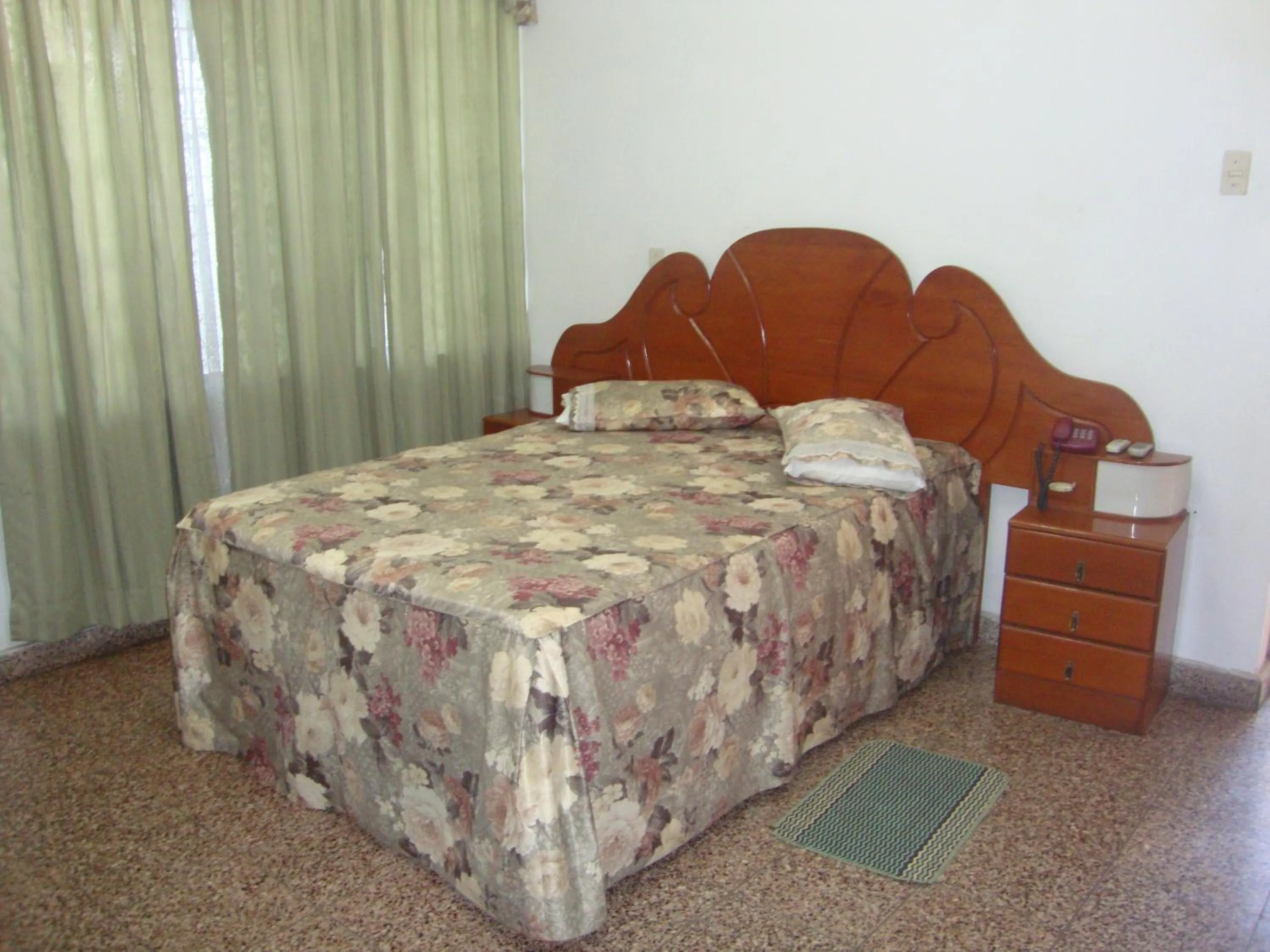 Photo of the whole room, Bed in Hotel Sol del Oriente Iquitos