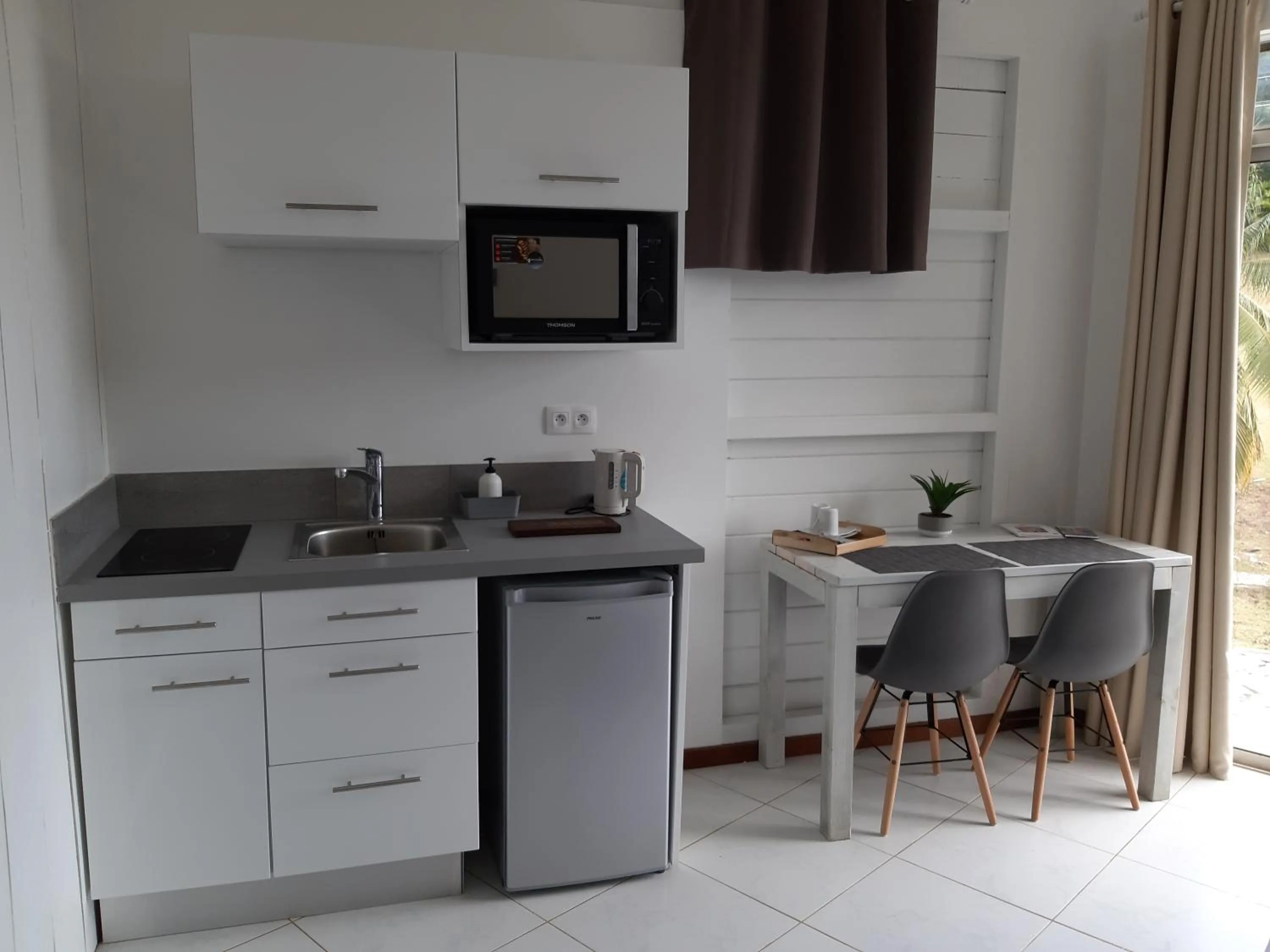 Kitchen or kitchenette in Villa Clémence