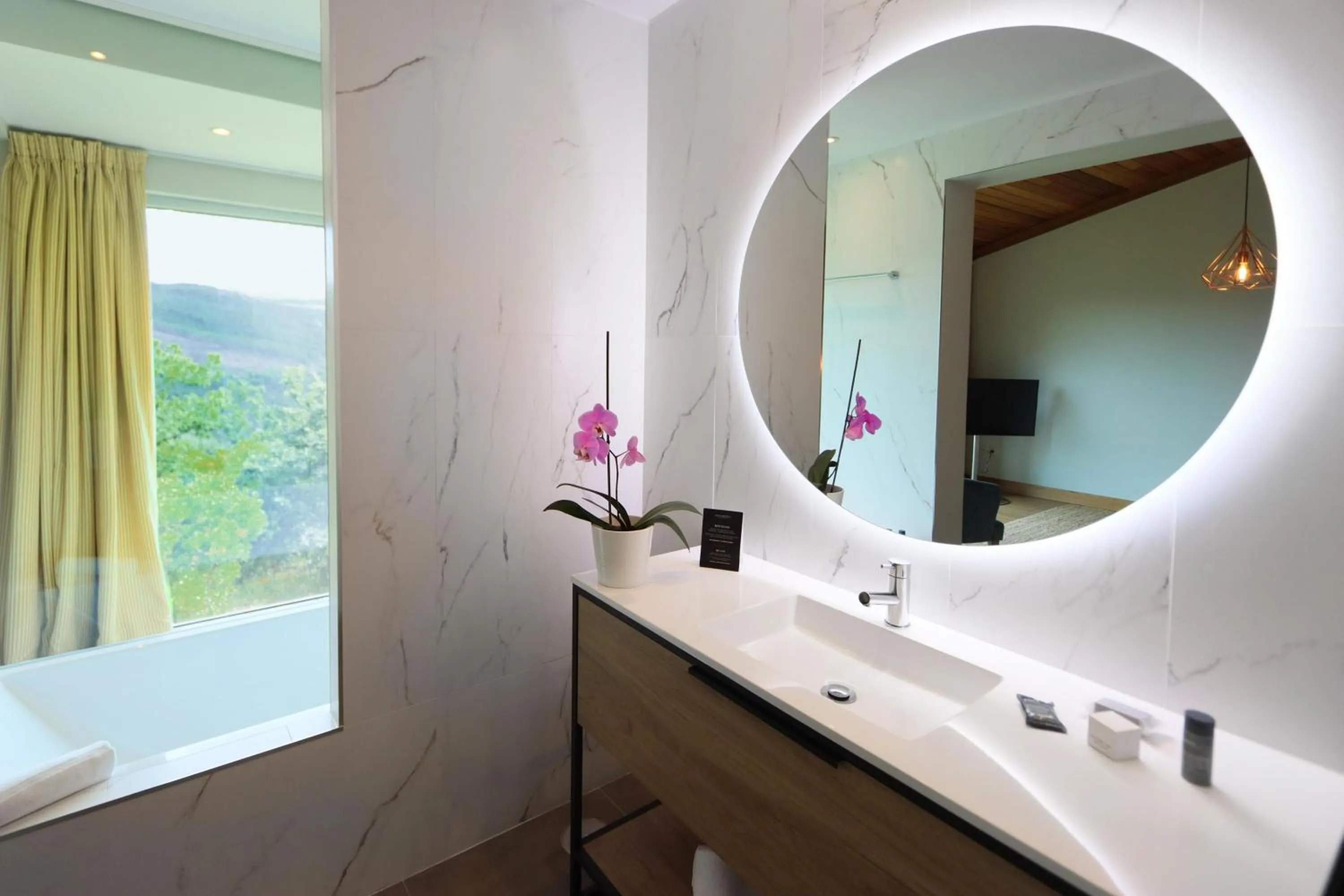 Bathroom in Agua Hotels Mondim de Basto