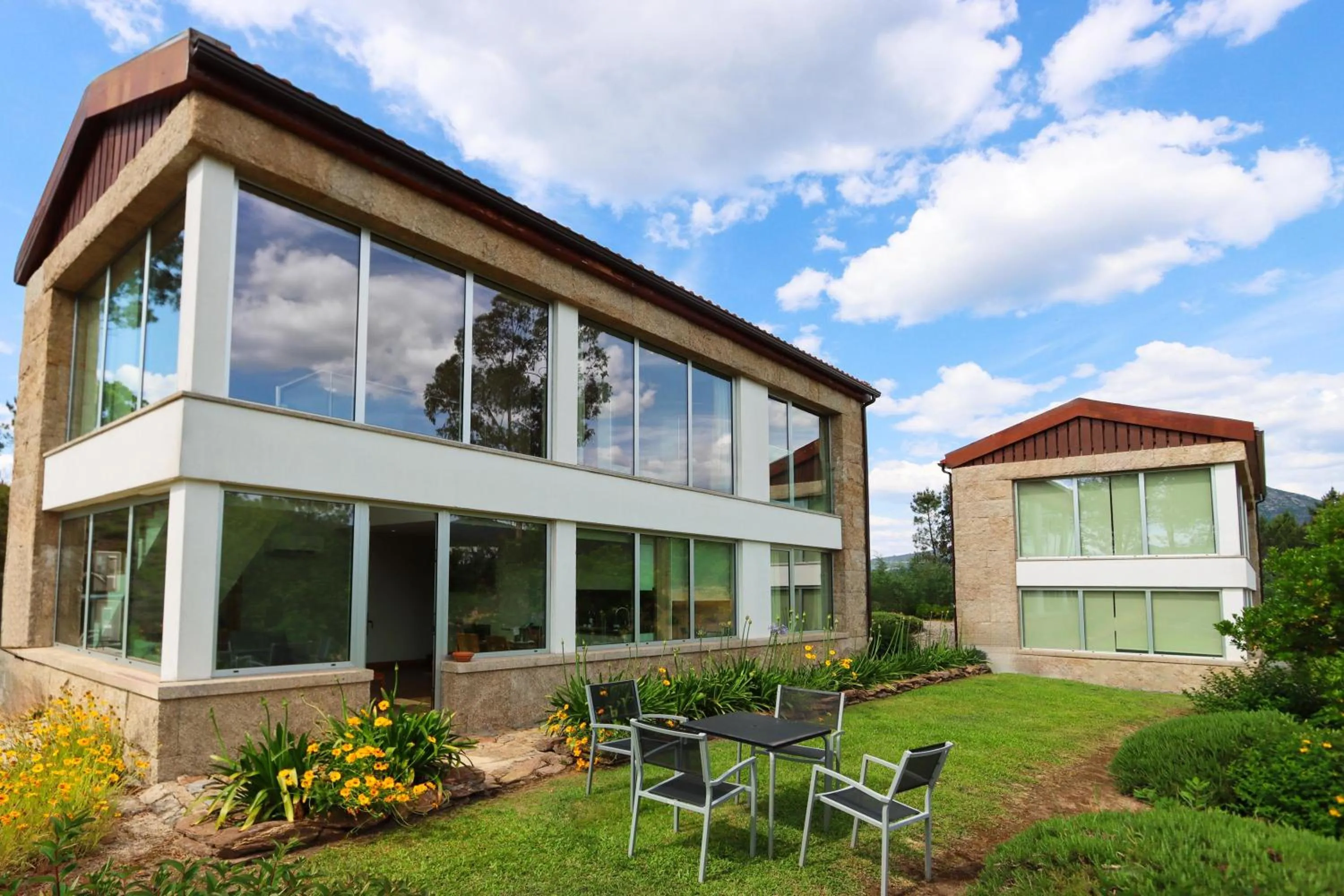 Photo of the whole room in Agua Hotels Mondim de Basto