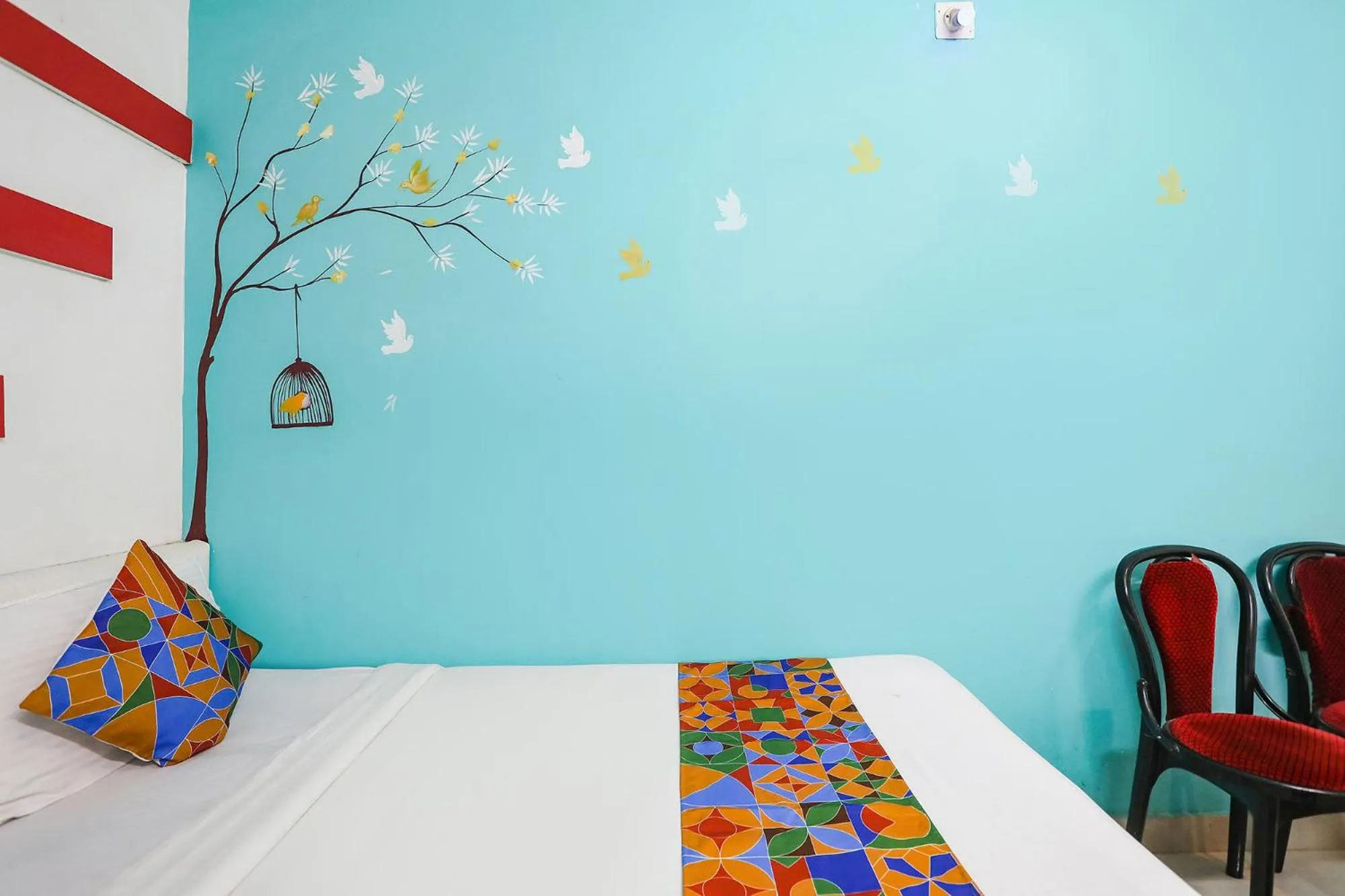 Bed in FabHotel Greenstar Inn - Bhubaneswar Airport