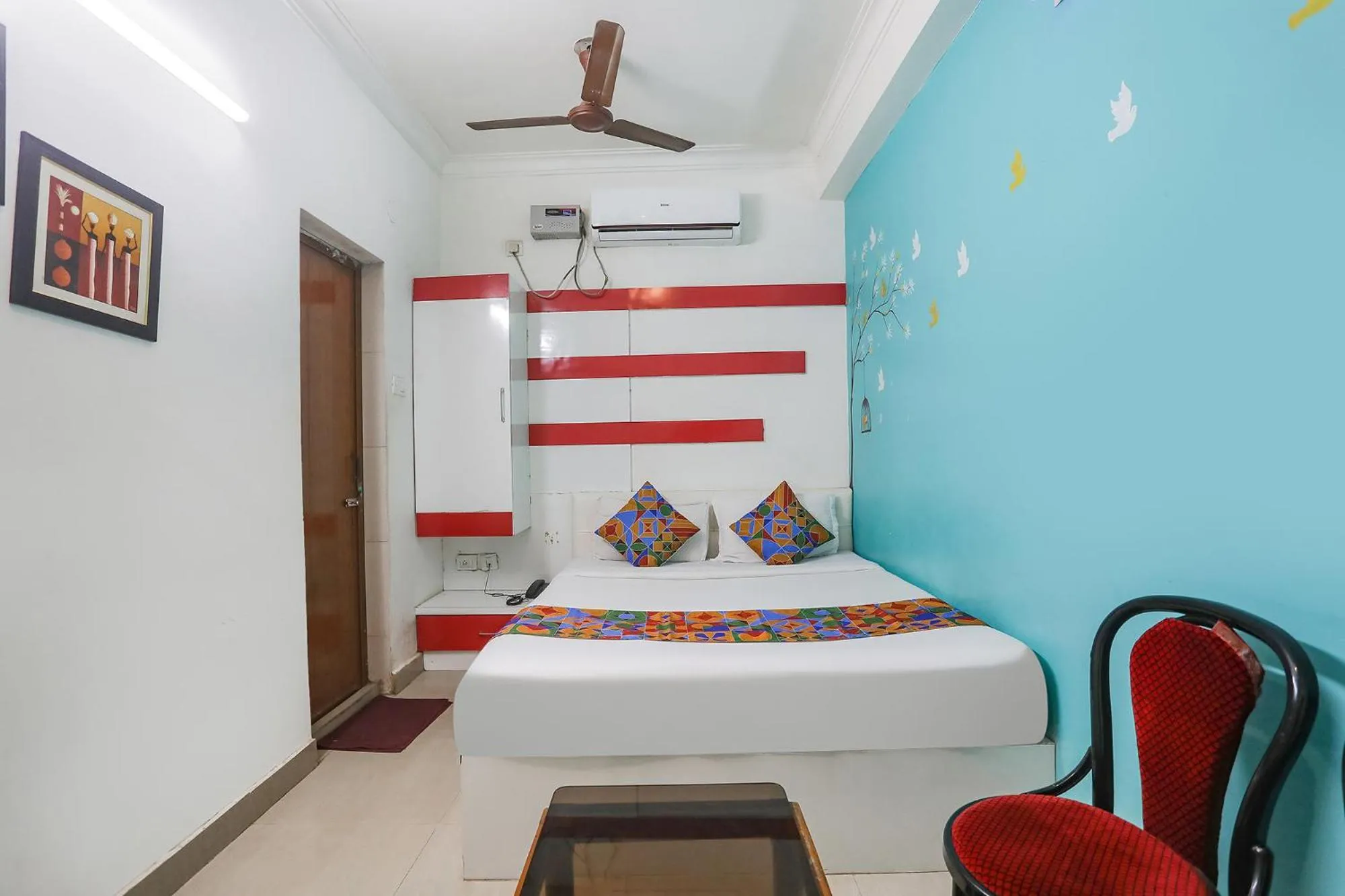 Bed in FabHotel Greenstar Inn - Bhubaneswar Airport