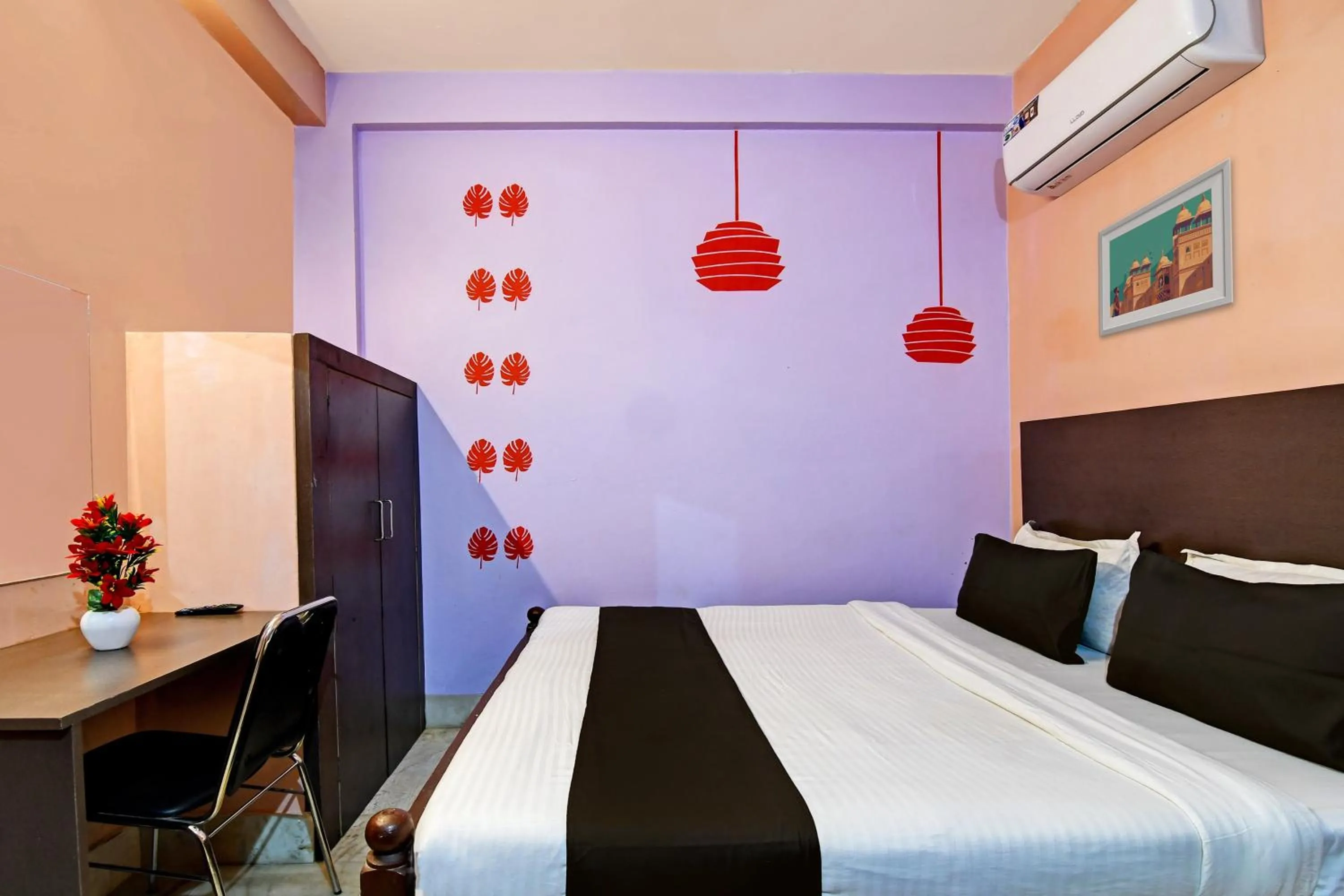 Bedroom, Bed in Hotel O Chilika Residency