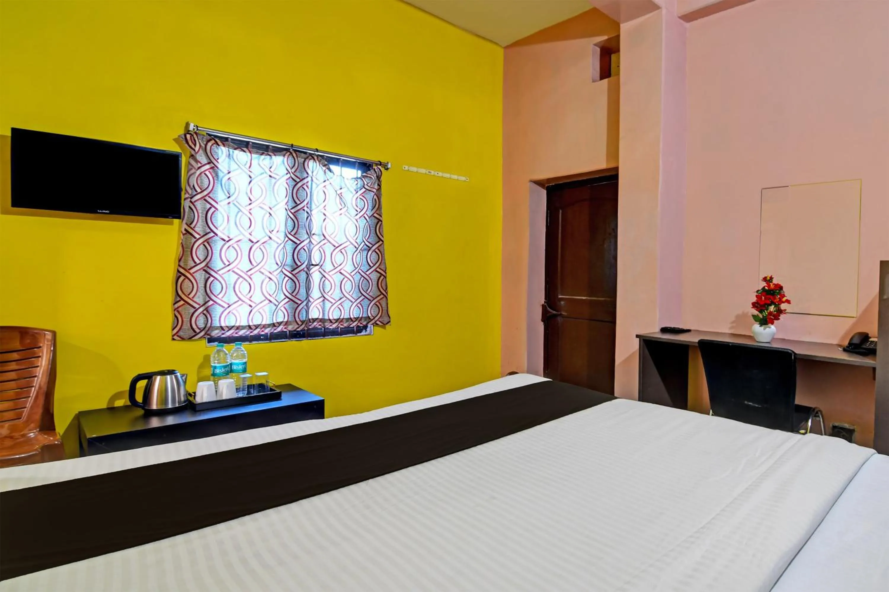 Bedroom, Bed in Hotel O Chilika Residency