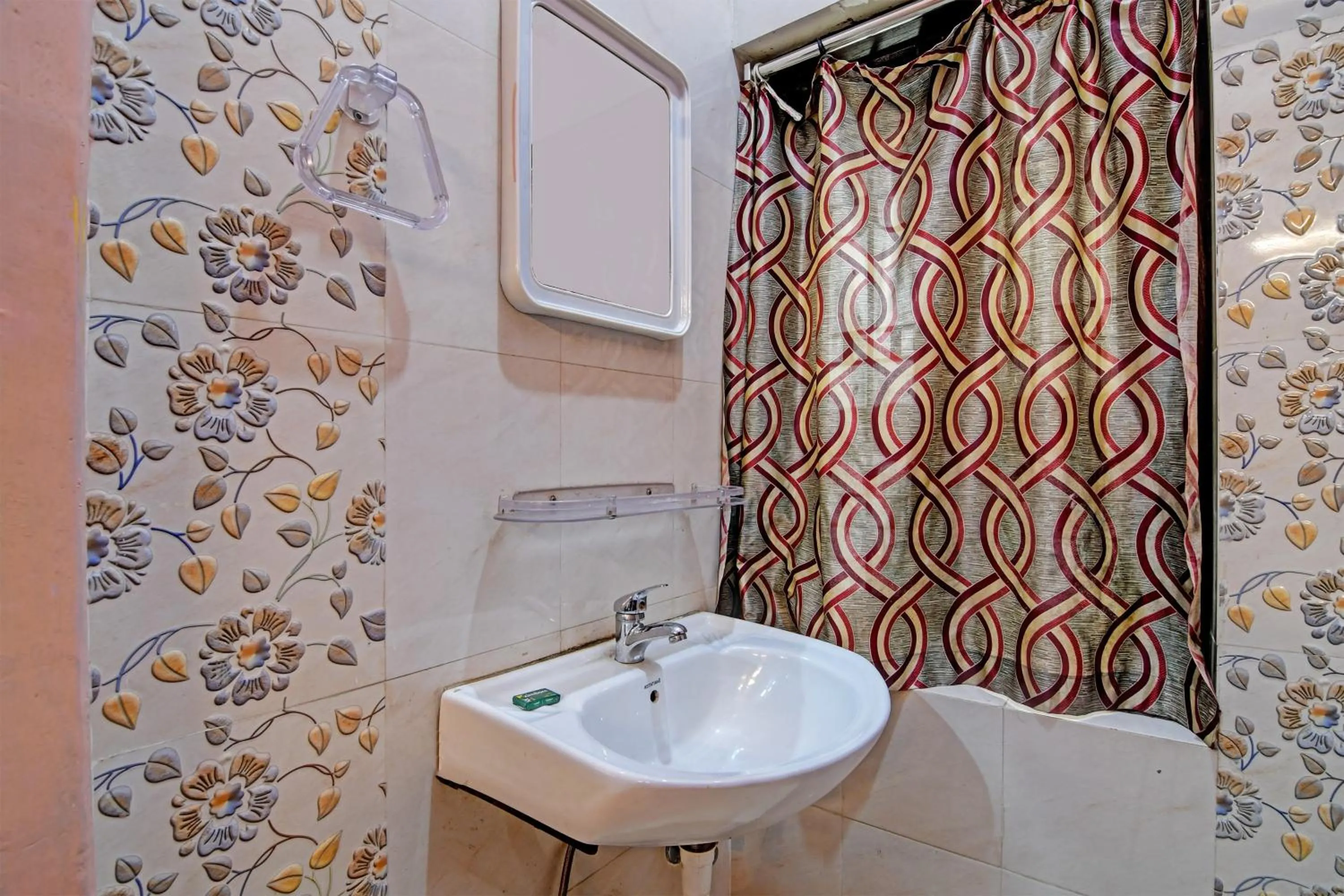 Facade/entrance in Hotel O Chilika Residency