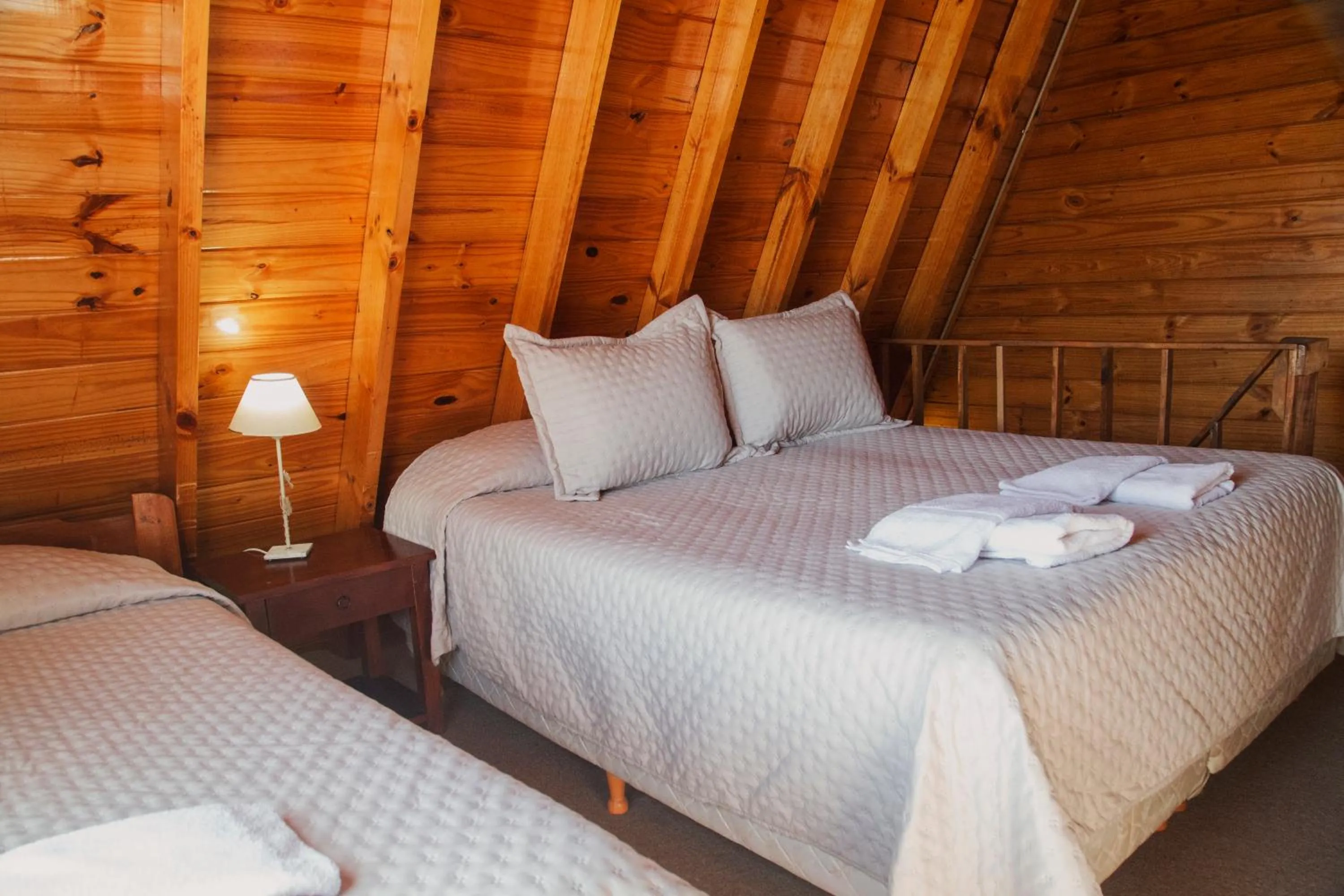 Bed in Cabañas Nevis, excelente ubicación