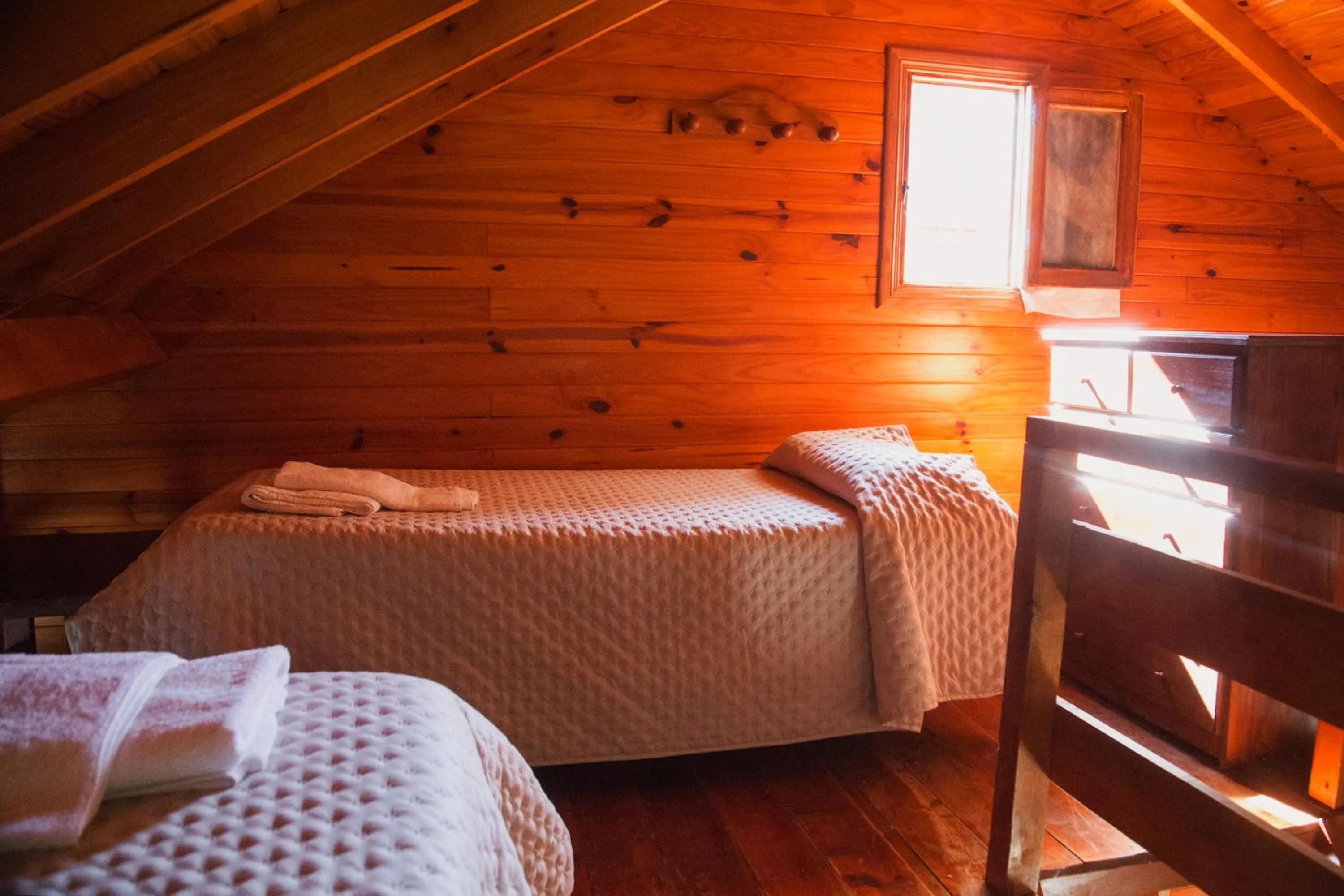 Bed in Cabañas Nevis, excelente ubicación