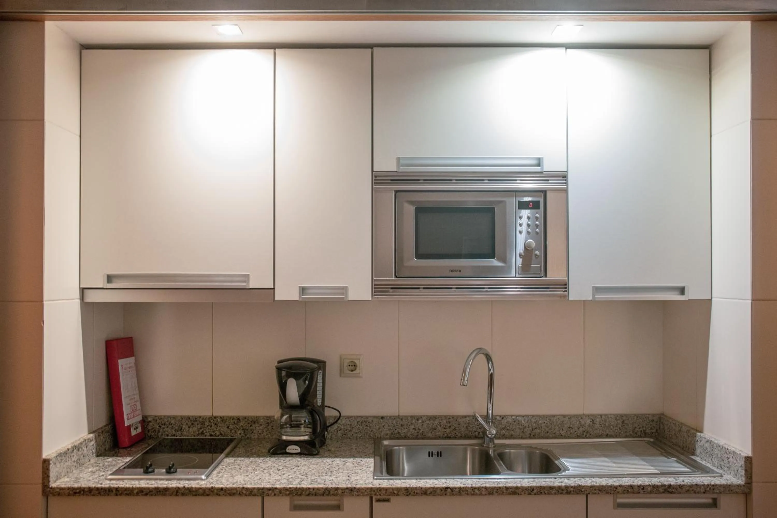 Kitchen or kitchenette in Apartamentos Turisticos Atlantida