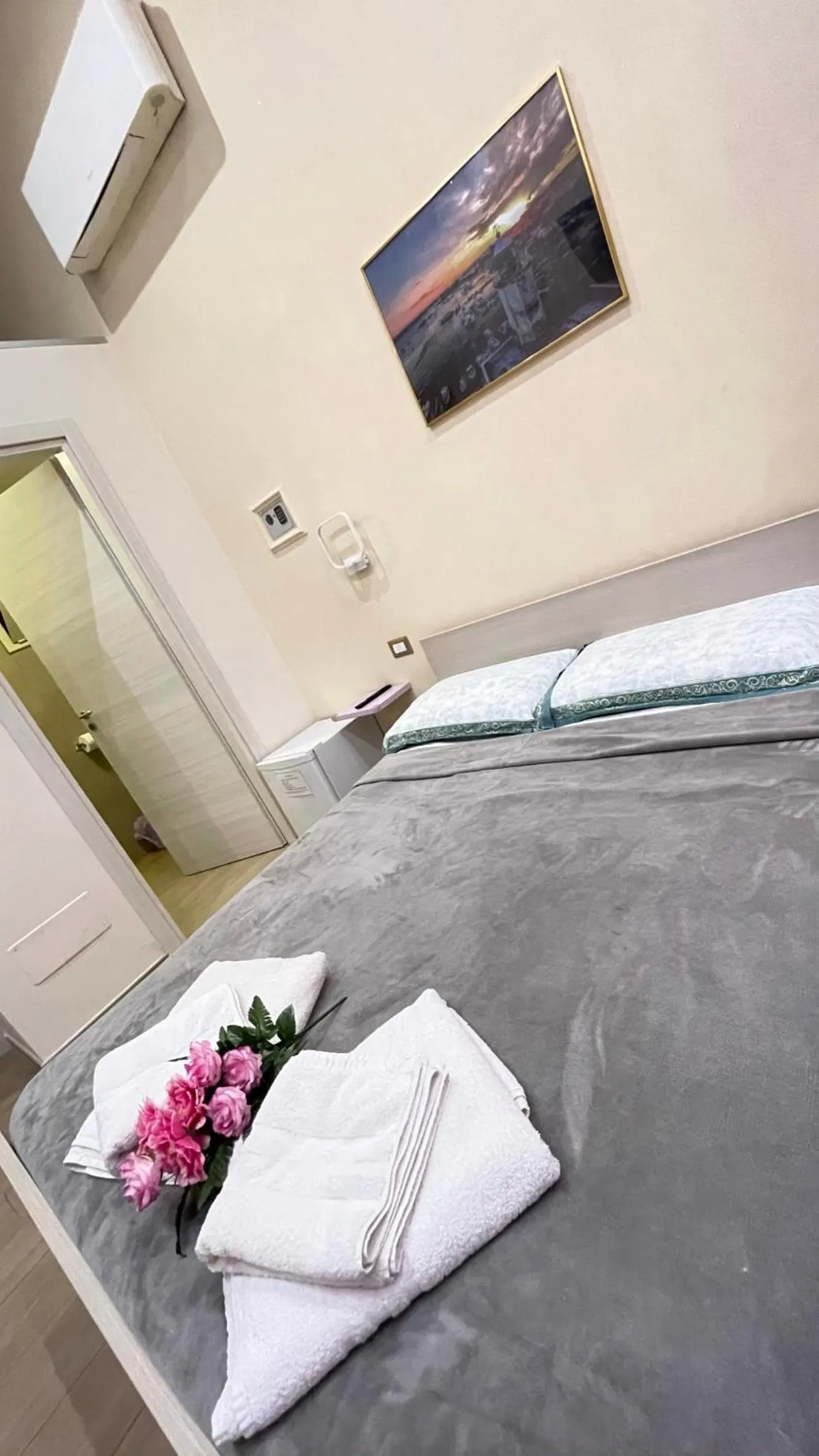 Bed in ManfredoniaJacuzzi