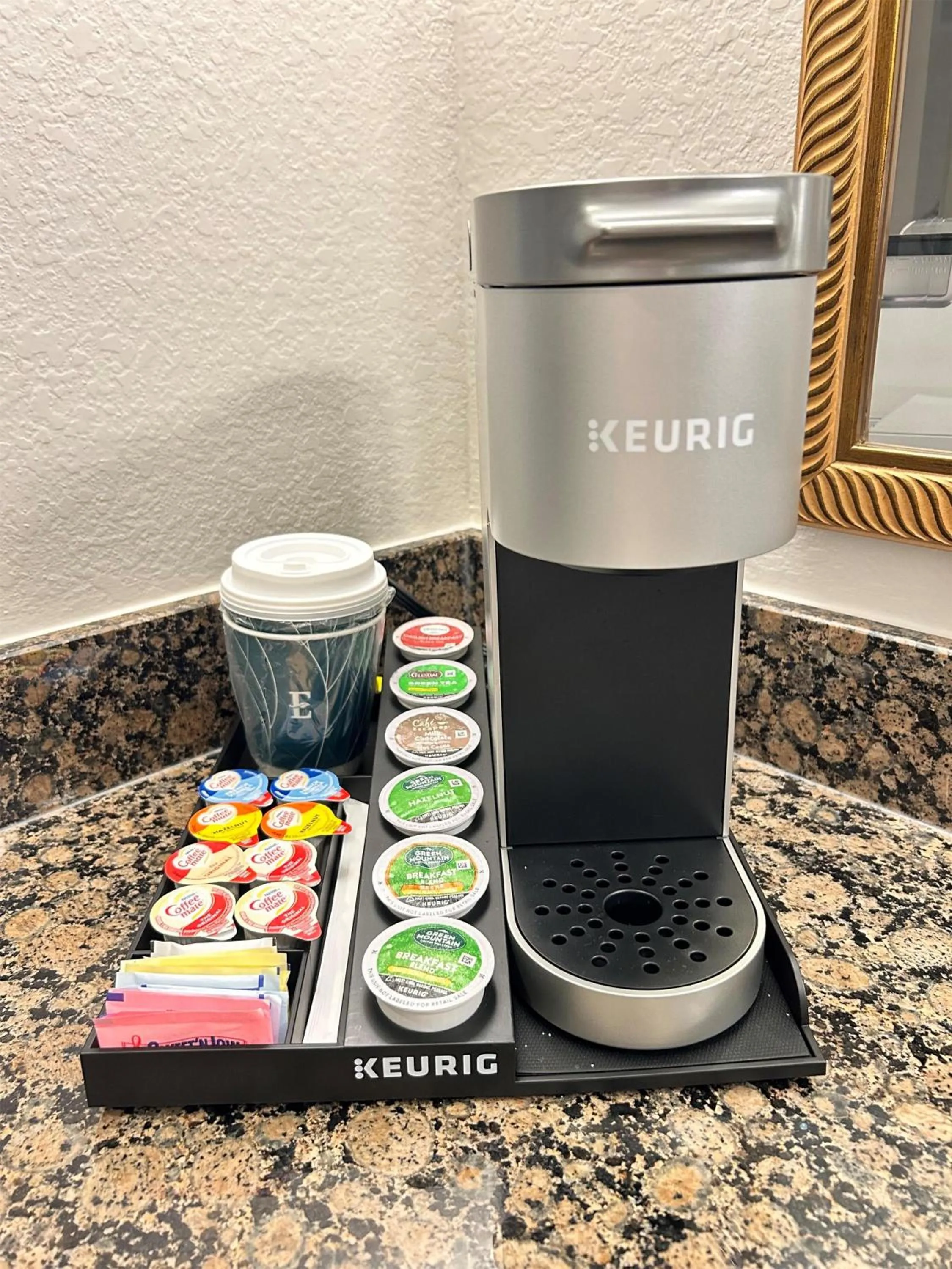 Living room in Embassy Suites by Hilton Orlando Lake Buena Vista South