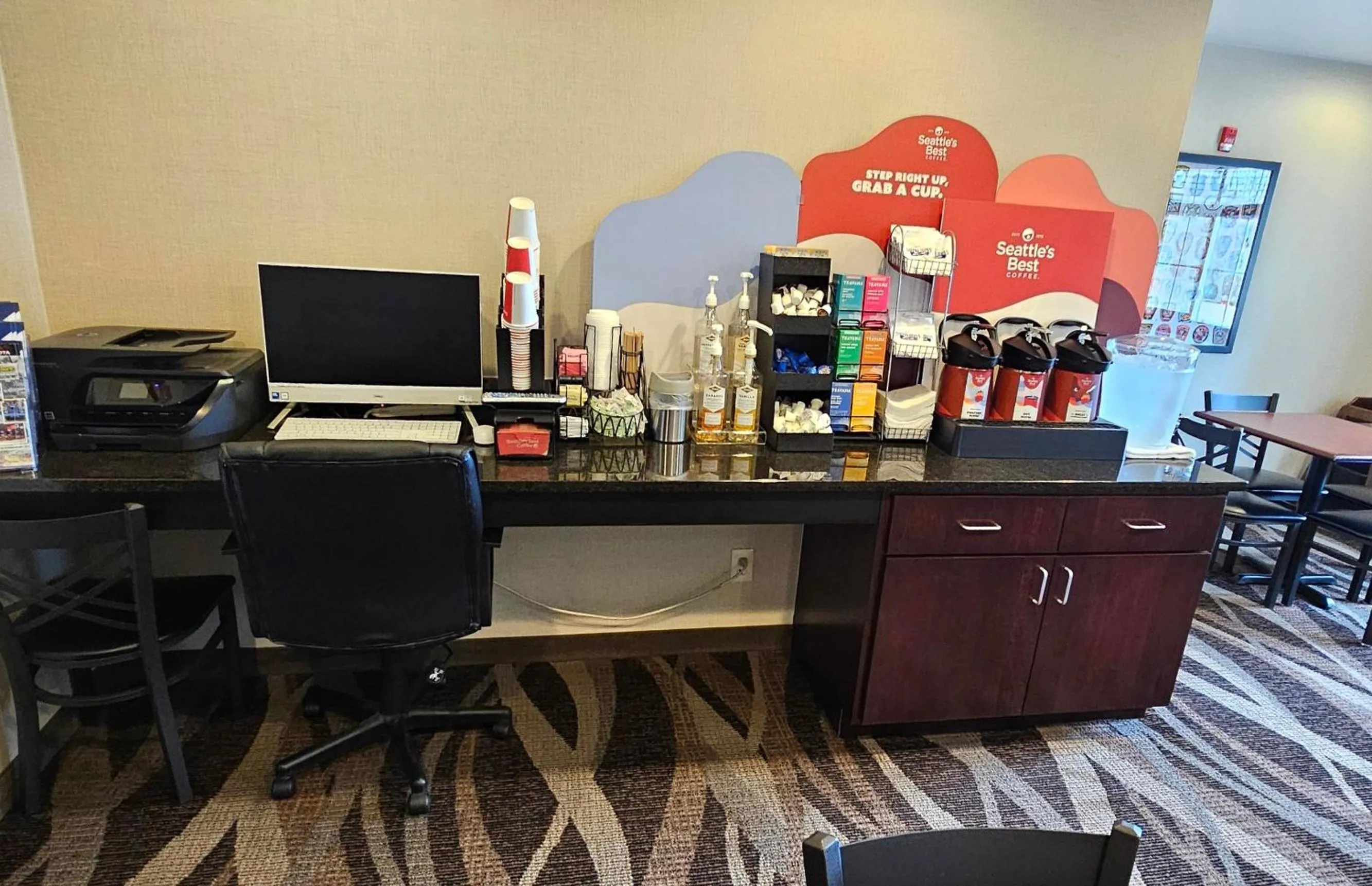 Business facilities in Cobblestone Inn & Suites - Clintonville