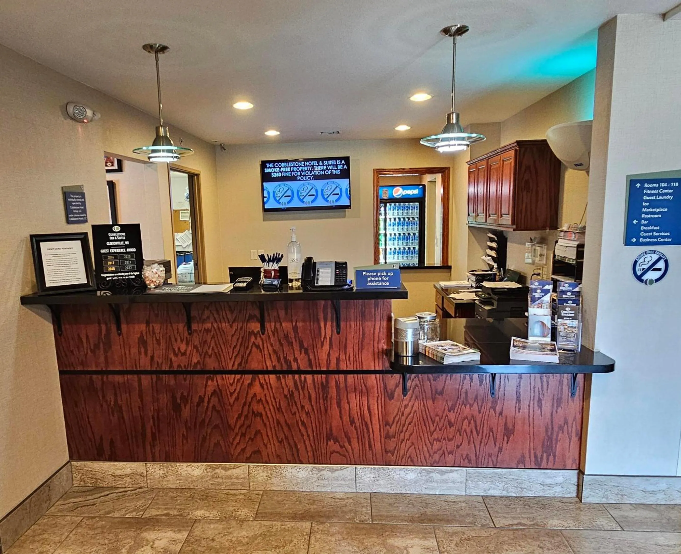Lobby or reception in Cobblestone Inn & Suites - Clintonville